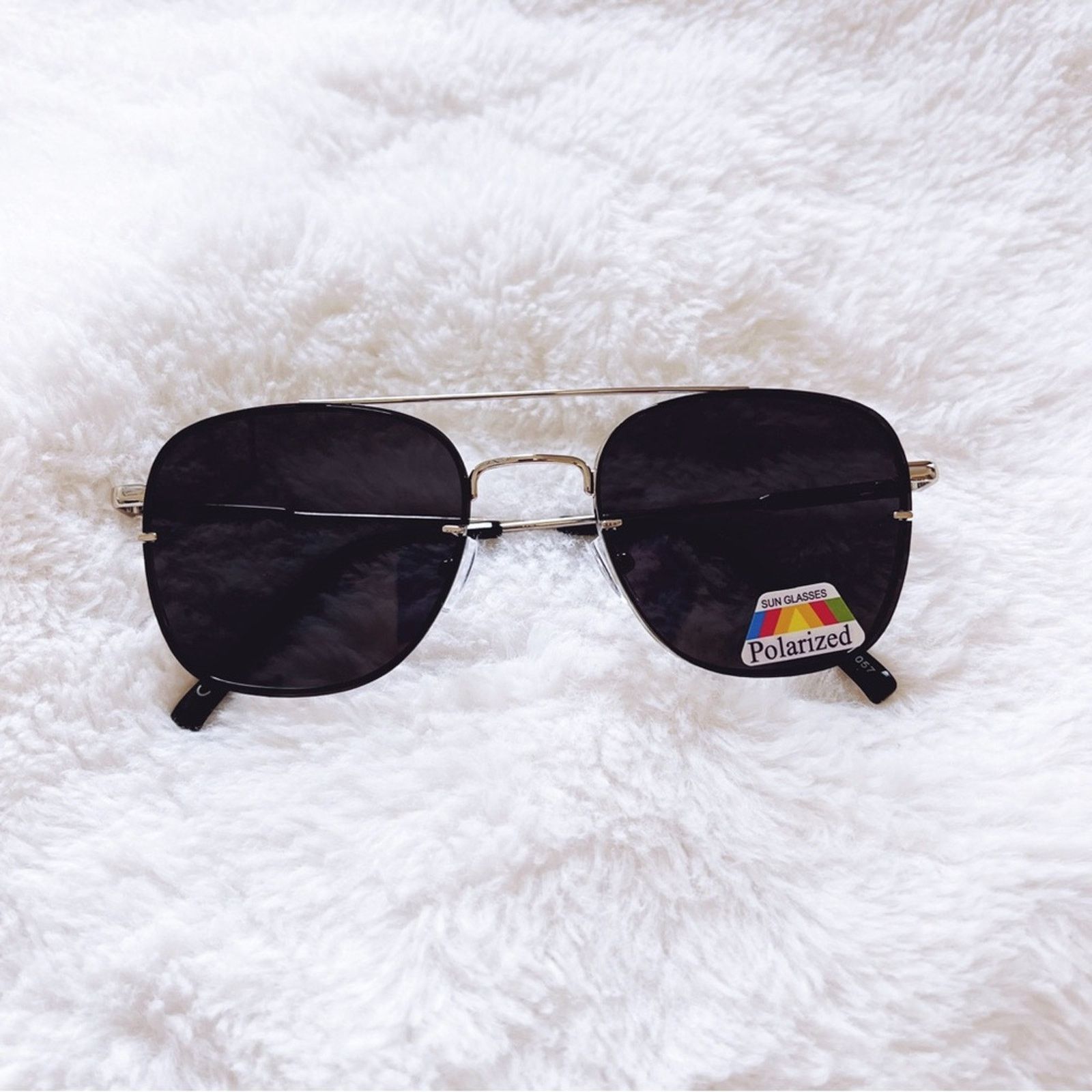 Other Lara Dark Gray&Silver Lenses Polarized Sunglasses Size ONE SIZE - 1 Thumbnail