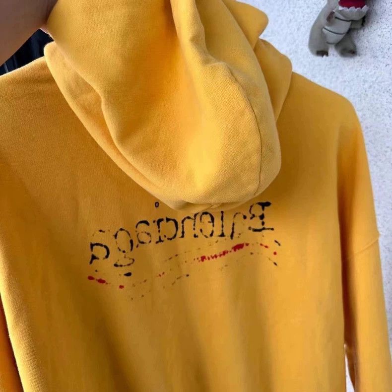 Balenciaga balenciaga yellow graffiti logo hoodie Size US M / EU 48-50 / 2 - 6 Thumbnail
