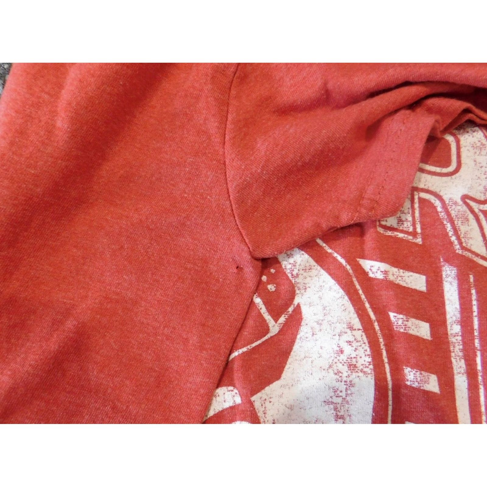 Vintage Marvel Thor Mens Shirt S Red Short Sleeve Crew Neck Cotton Blend T-Shirt Logo Graphic Hole on Back Right Sleeve Vintage? No Size US S / EU 44-46 / 1 - 5 Thumbnail