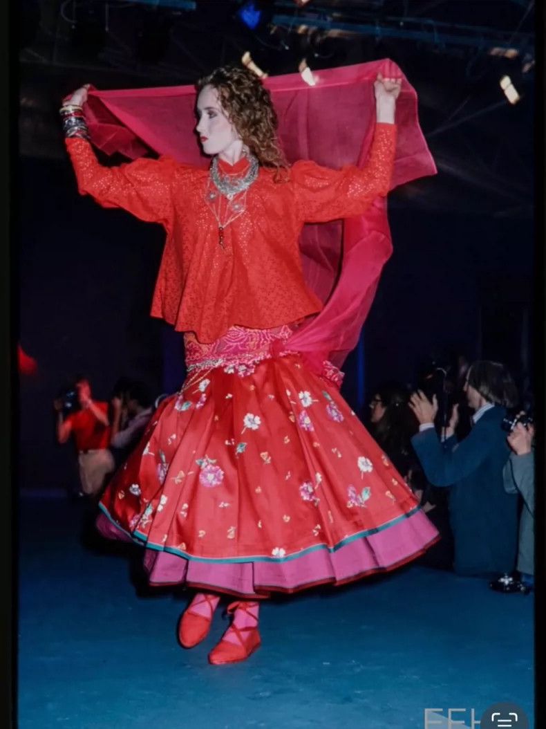 Kenzo KENZO Poster/shout red flower set Size M / US 6-8 / IT 42-44 - 5 Thumbnail