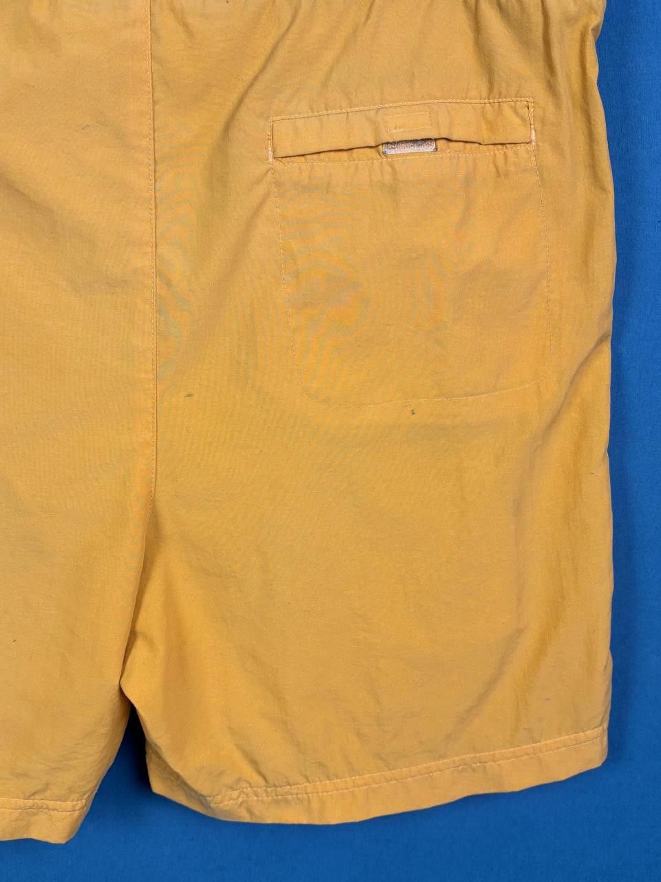 Nike Nike Sports Shorts Size S Vintage Size US 30 / EU 46 - 7 Thumbnail
