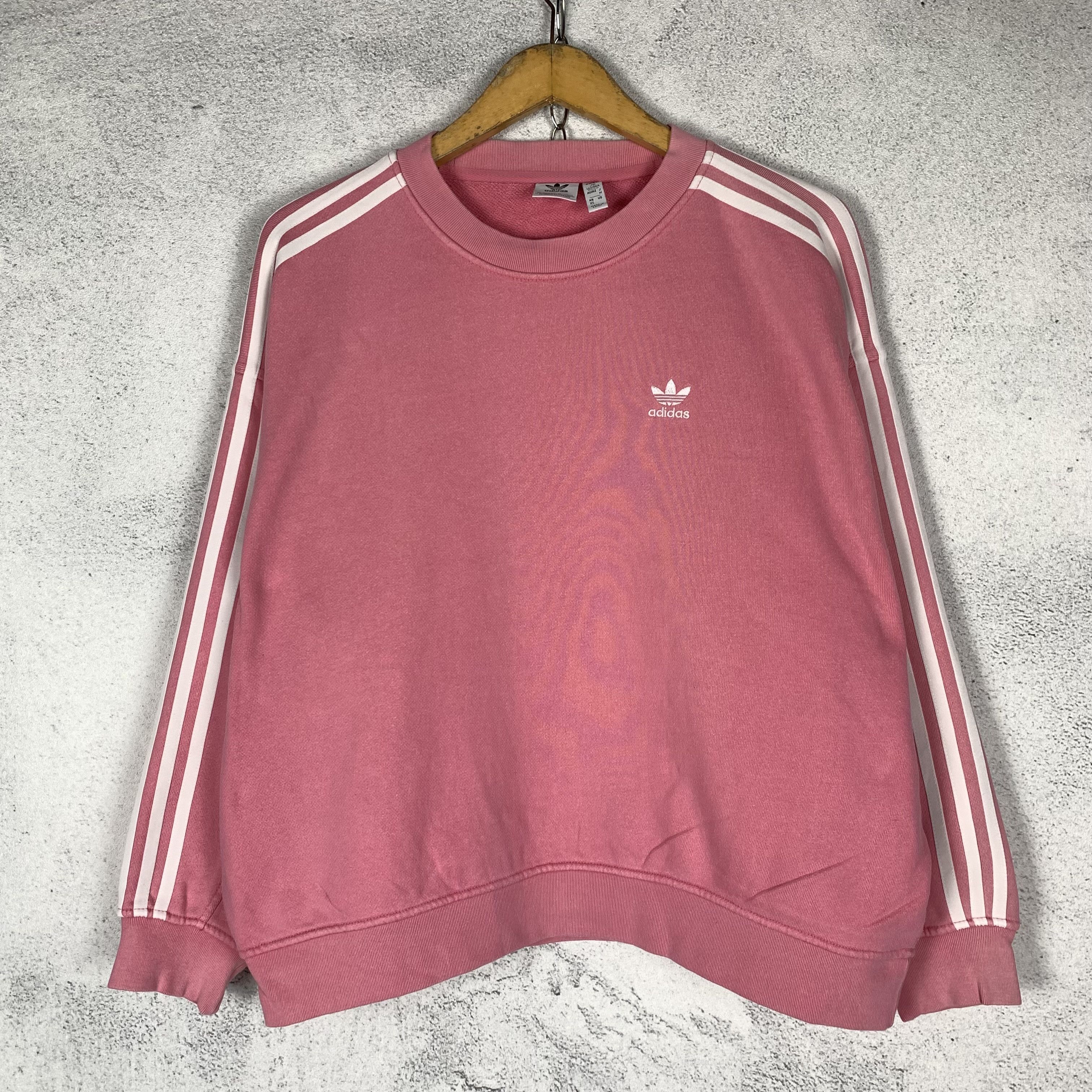 Adidas Adidas Oversized Cropped Sweatshirt Size L / US 10 / IT 46 - 1 Thumbnail