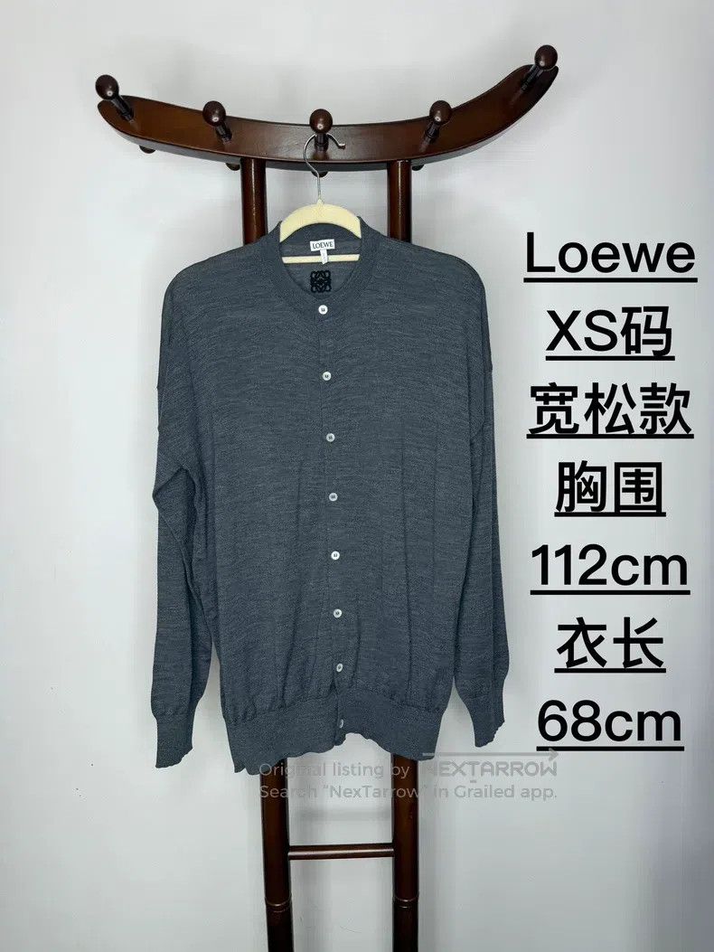 Loewe Loewe Cashmere sweater with letter logo design on the back Size XS / US 0-2 / IT 36-38 - 1 Thumbnail