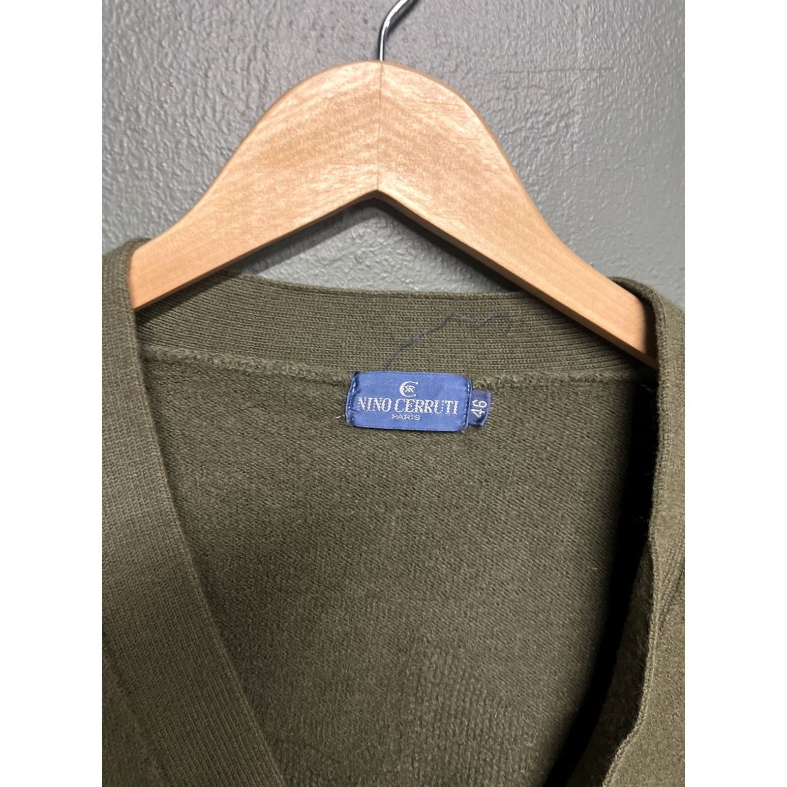 Vintage VINTAGE Nino Cerruti Cardigan Sweatshirt Wool Viscoe Green Mens 46 Paris Sweater Unisex Adults STP 46 Size Regular Solid Paris Mens Size US XXL / EU 58 / 5 - 2 Thumbnail