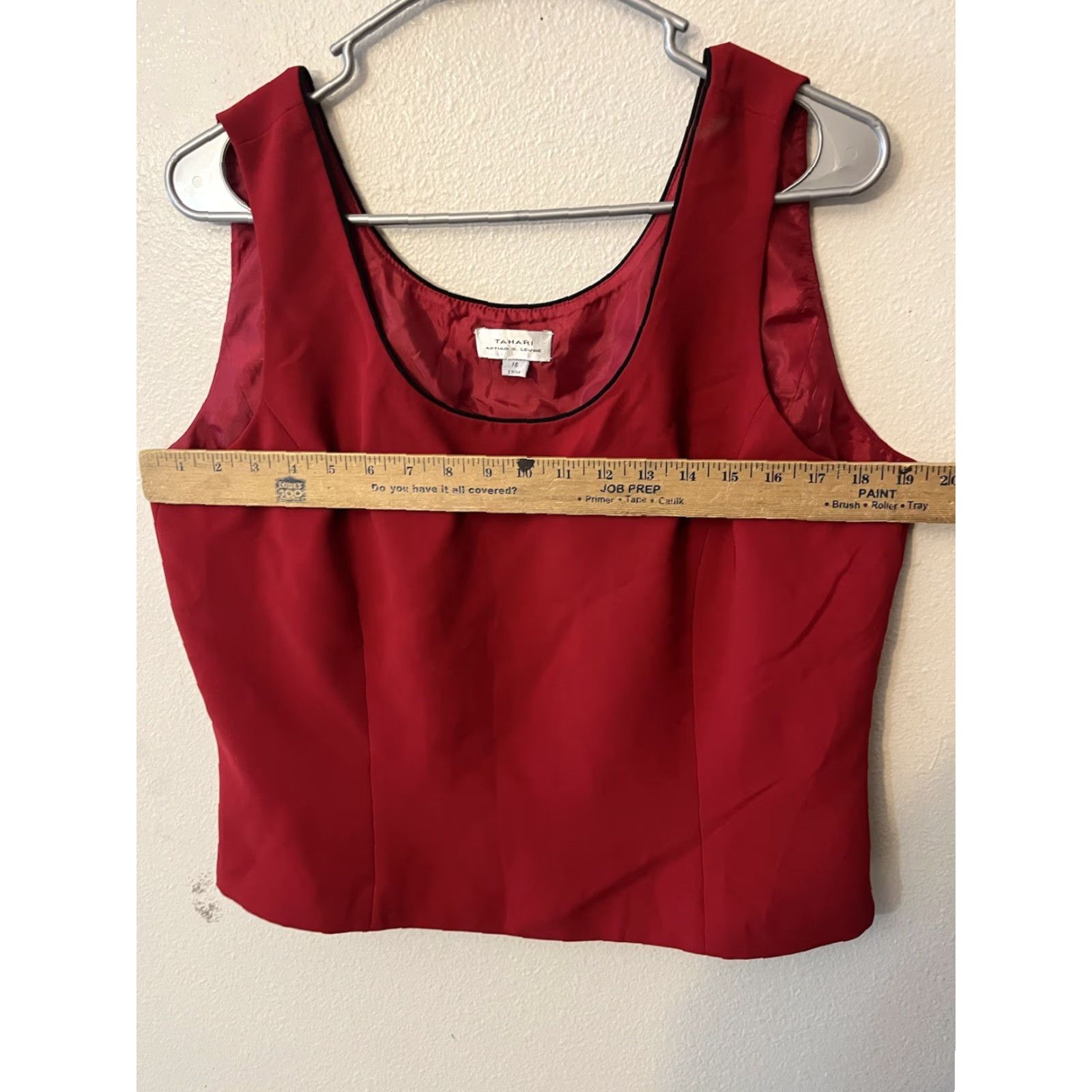 Vintage Womens TAHARI Arthur Levine Vest Adult 16 VNeck Sleeveless Fine Knit Red Size XXL / US 16-18 / IT 52-54 - 5 Thumbnail