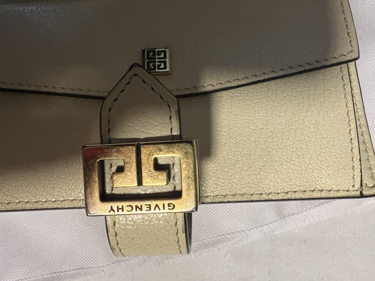 Givenchy Designer Givenchy Wallet Size ONE SIZE - 5 Thumbnail