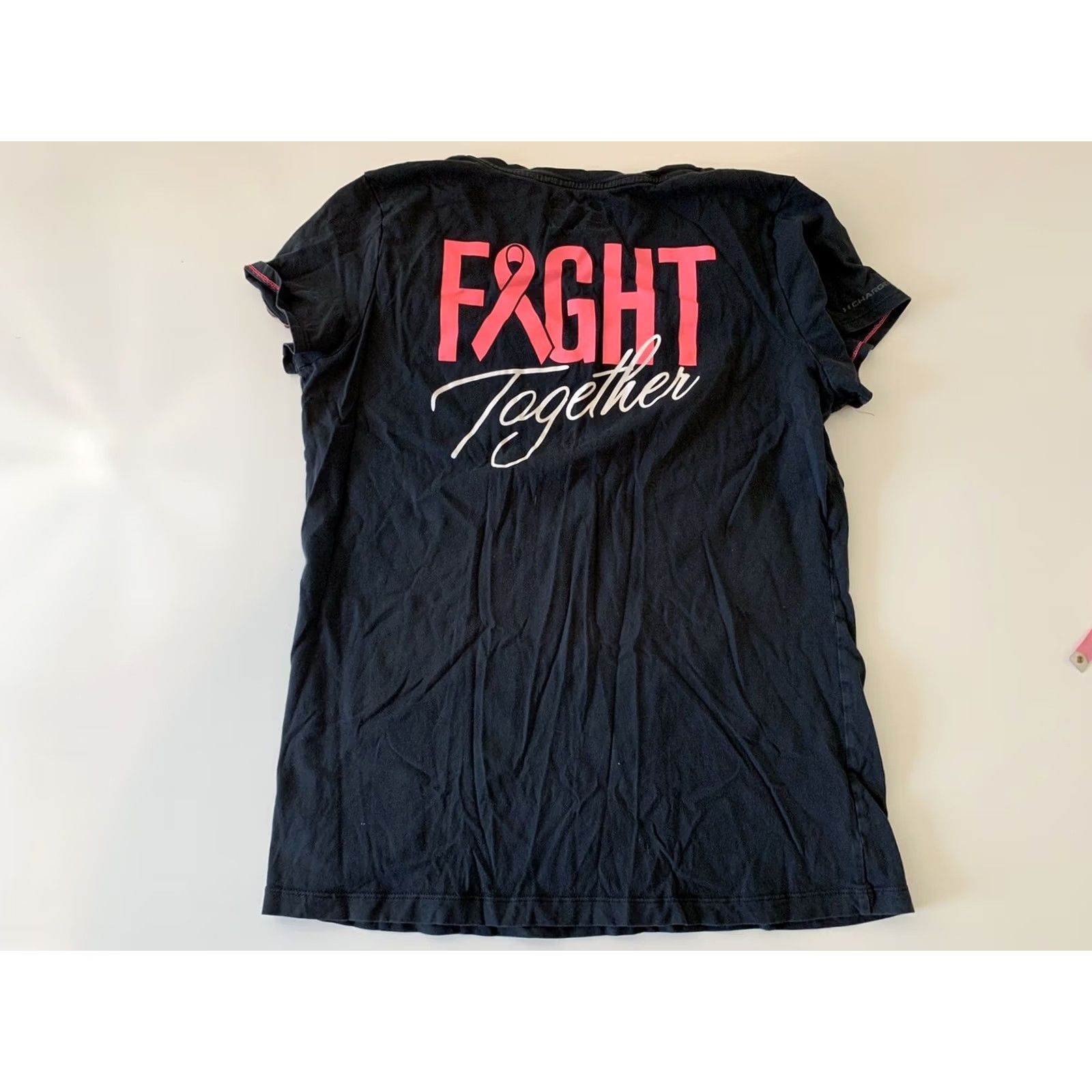 Under Armour Under Armour Race Together Breast Cancer Short Sleeve T Shirt Women's L Black Size L / US 10 / IT 46 - 5 Thumbnail