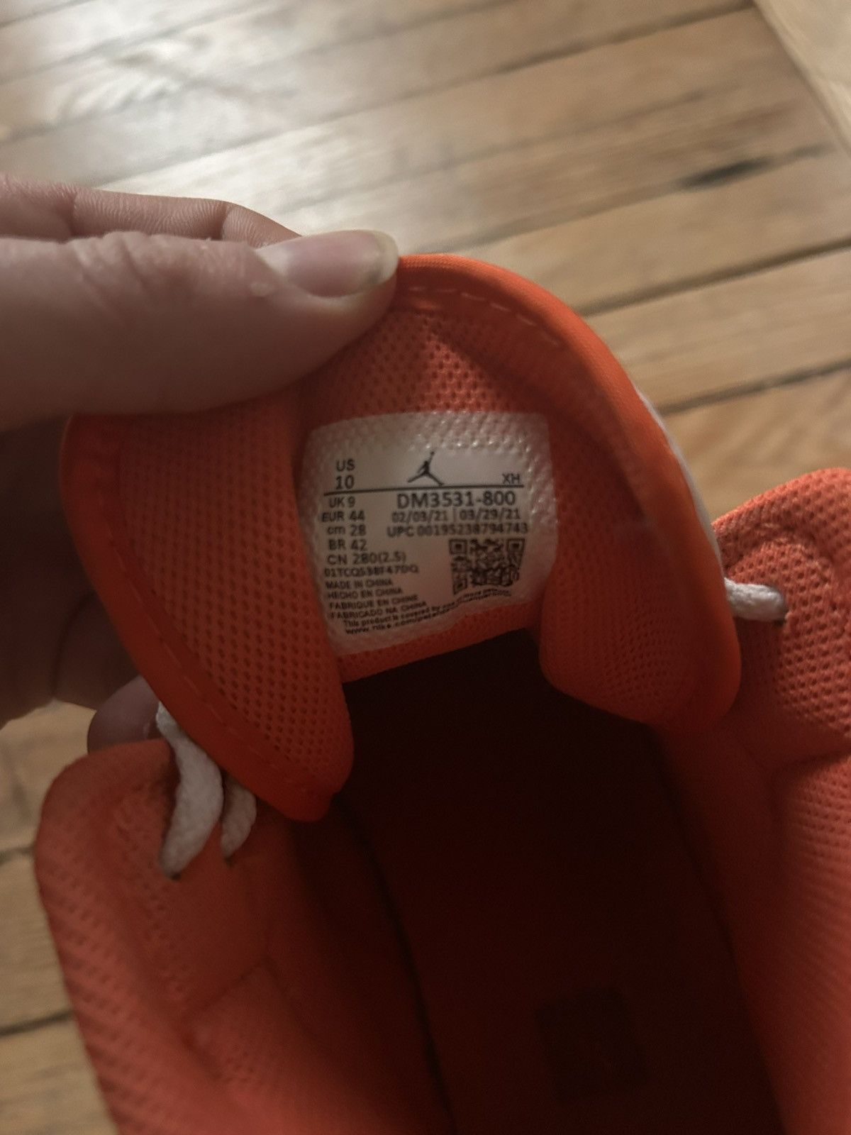 Jordan Brand × Nike Jordan 1 mid metallic orange Size US 10 / EU 43 - 5 Thumbnail