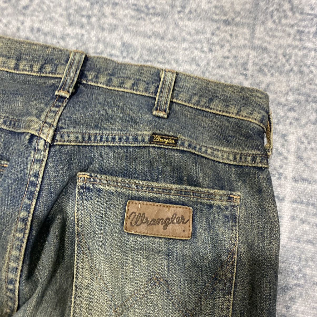 Beauty Beast × Le Grande Bleu (L.G.B.) × Vintage Sick☠️ Wrangler Mud Wash Jeans 80s 90s Dirty Size US 31 - 14 Thumbnail