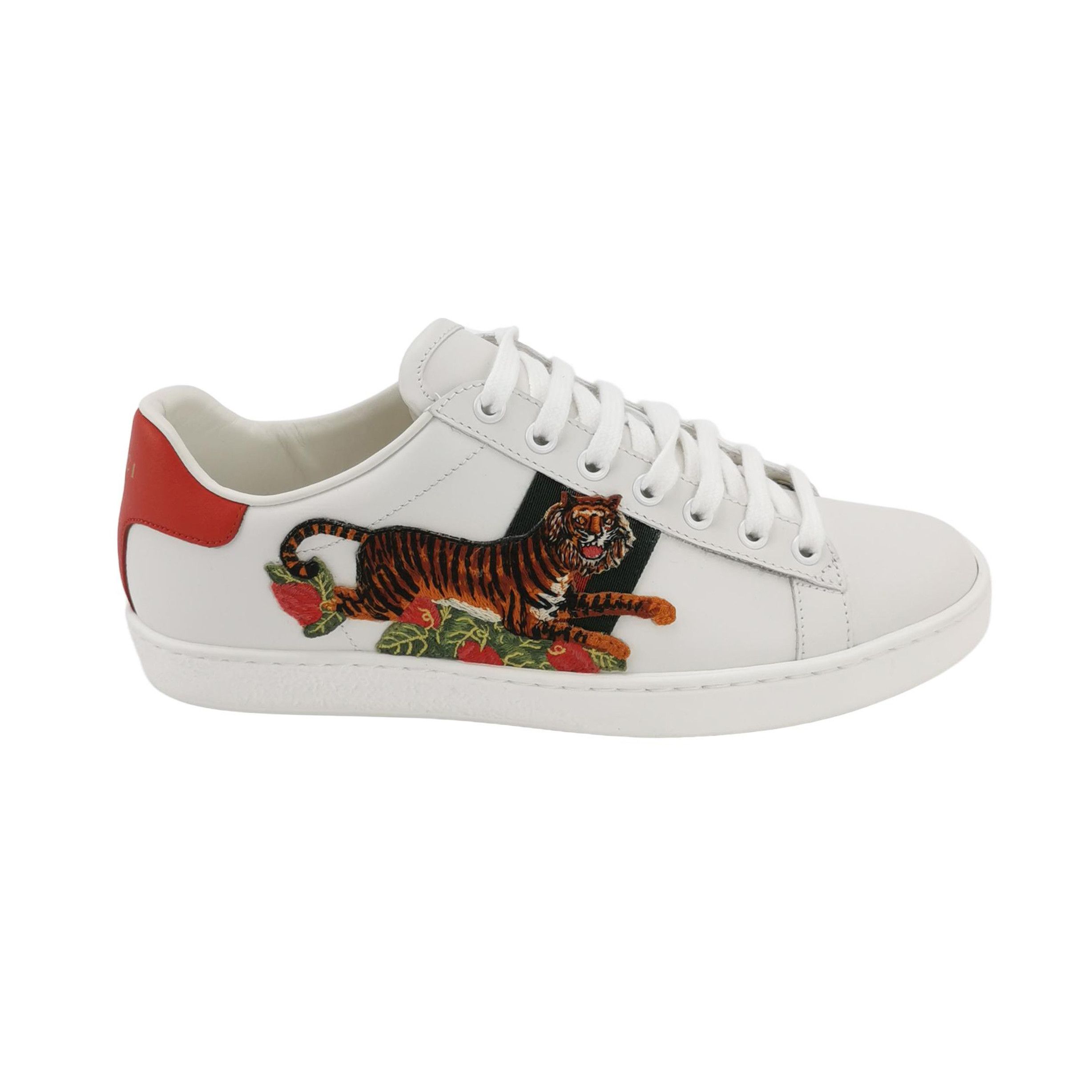 Gucci Gucci Women 7-5 Lowtop Sneakers Size US 7.5 / IT 37.5 - 1 Thumbnail