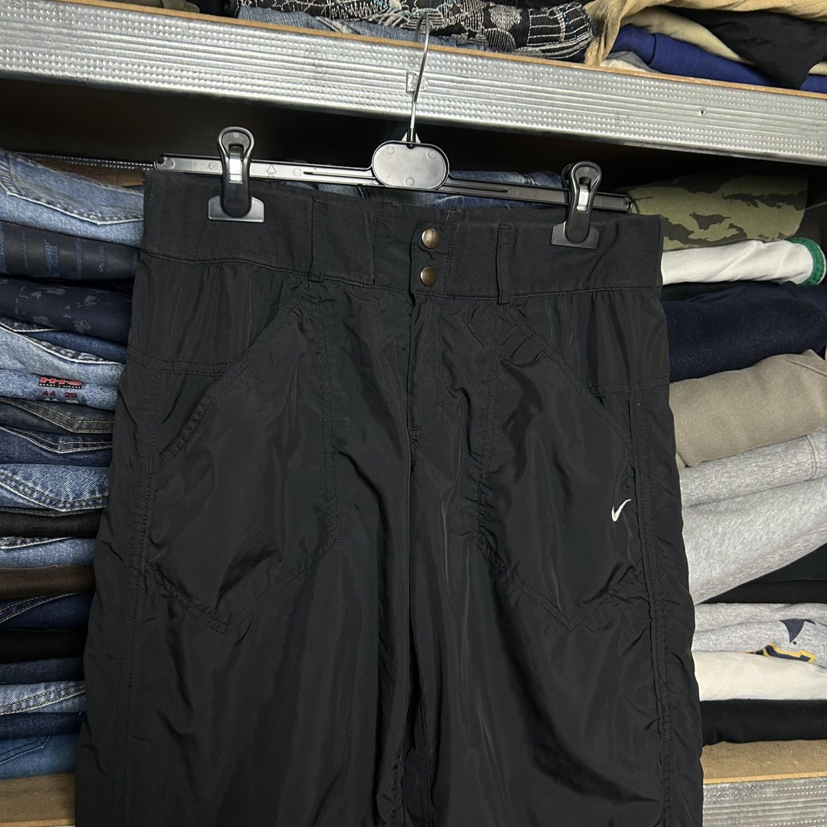 Nike Vintage Nike Small swoosh Balloon Nylon Tracked pants Size 32" / US 10 / IT 46 - 2 Thumbnail
