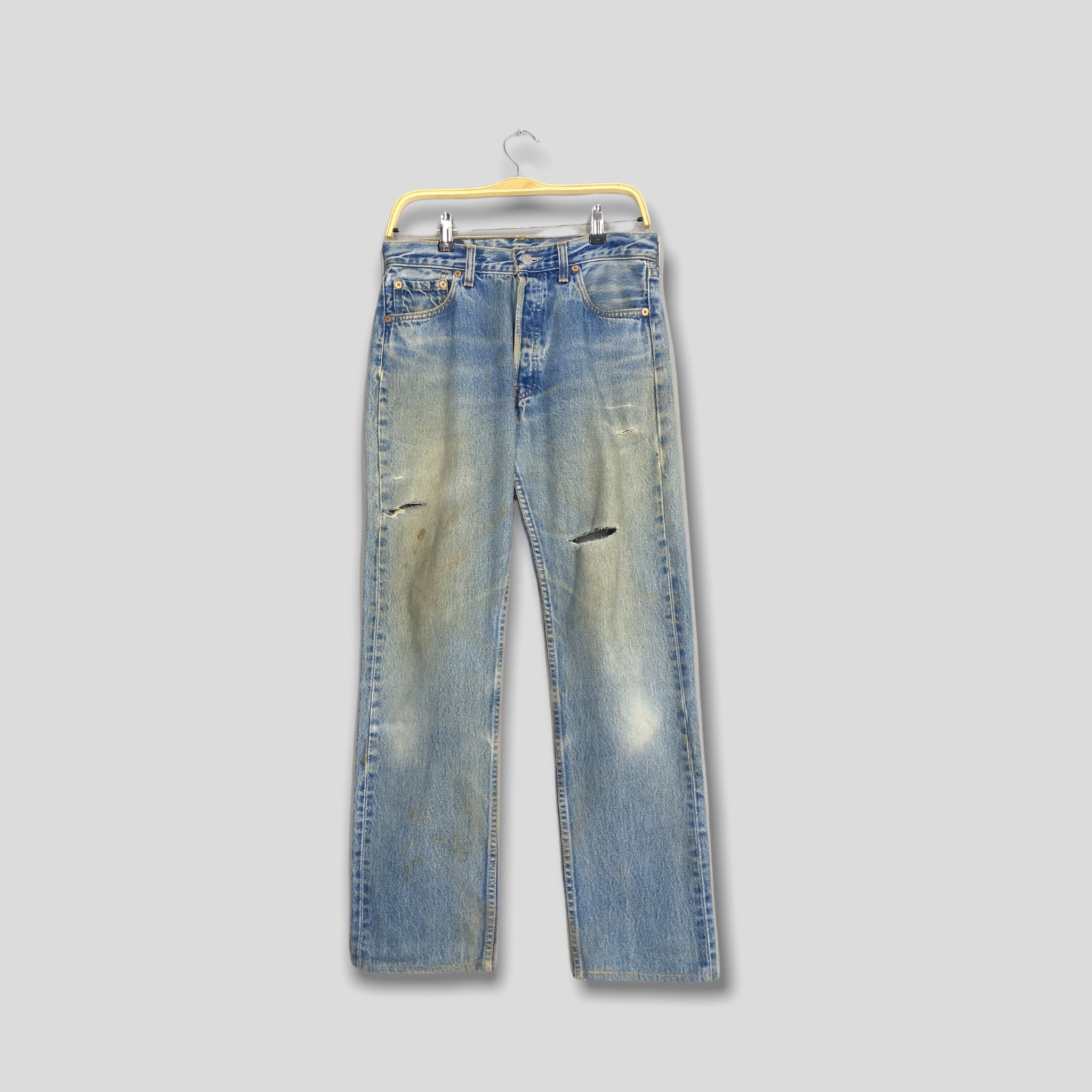 image of Vintage 90's Levi's 501 Distressed Dirty Faded Jeans 30X30 in Blue, Men's