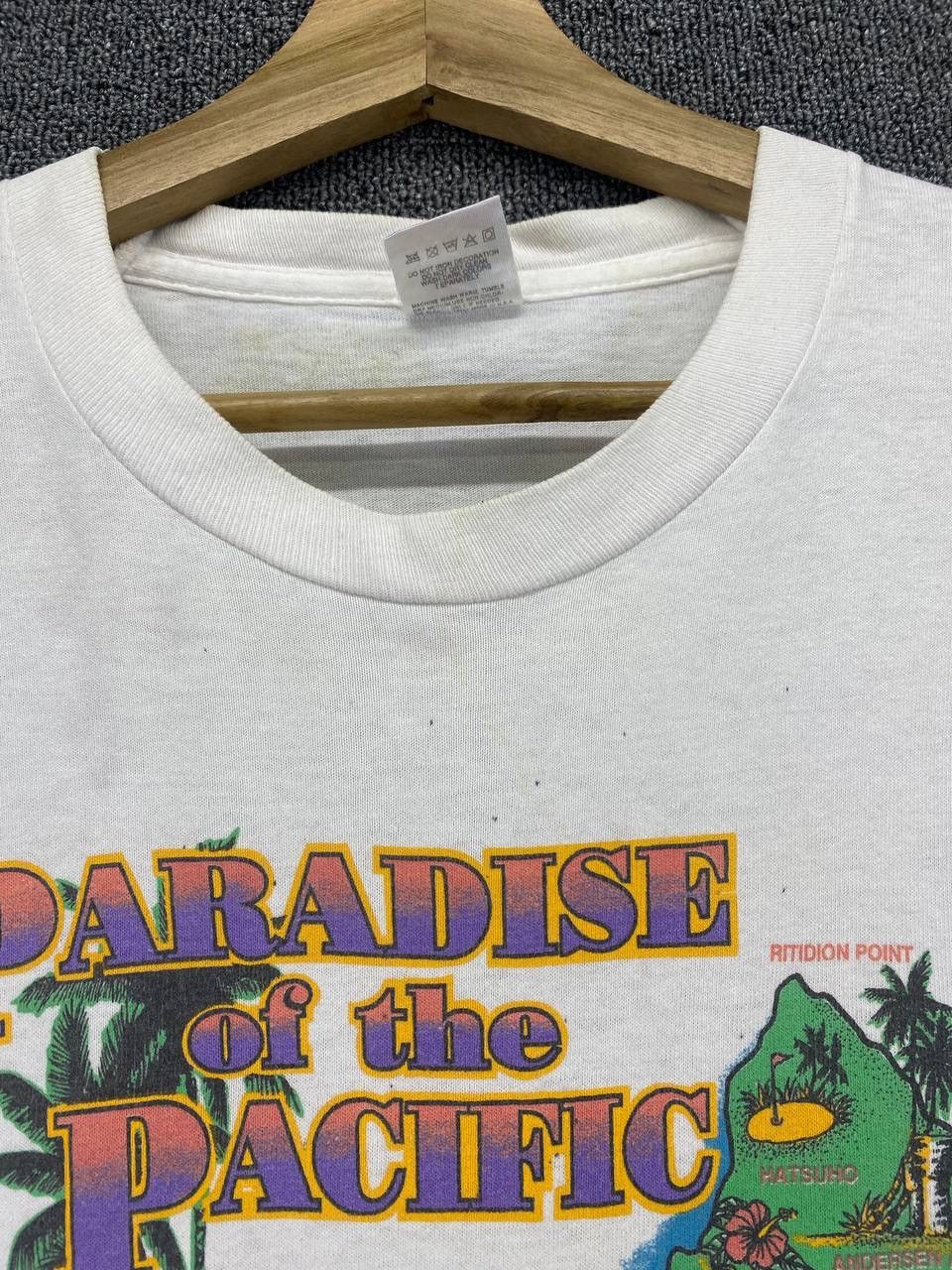 Vintage Vintage Hawaii Guam U.S.A Tee T Shirts Size US L / EU 52-54 / 3 - 8 Thumbnail