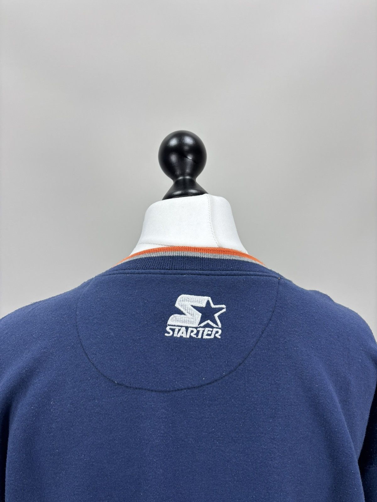Starter Mens vintage sweatshirt Chicago Bears Starter Pro Line Size US XL / EU 56 / 4 - 7 Thumbnail