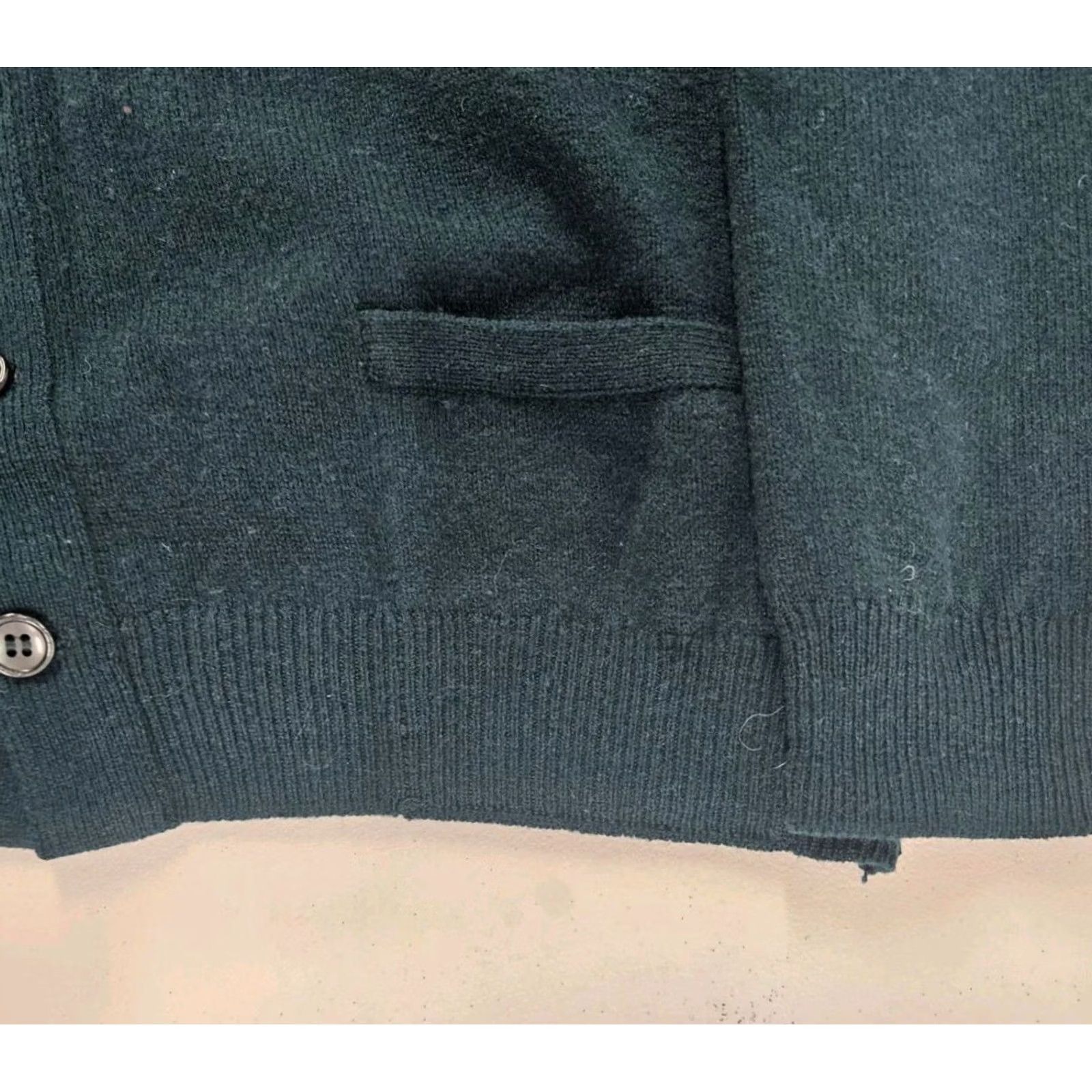 Vintage Pringle Sweater Mens Large Green Lambswool Knit V Neck Cardigan 44/112, Men's — image 3 of 6