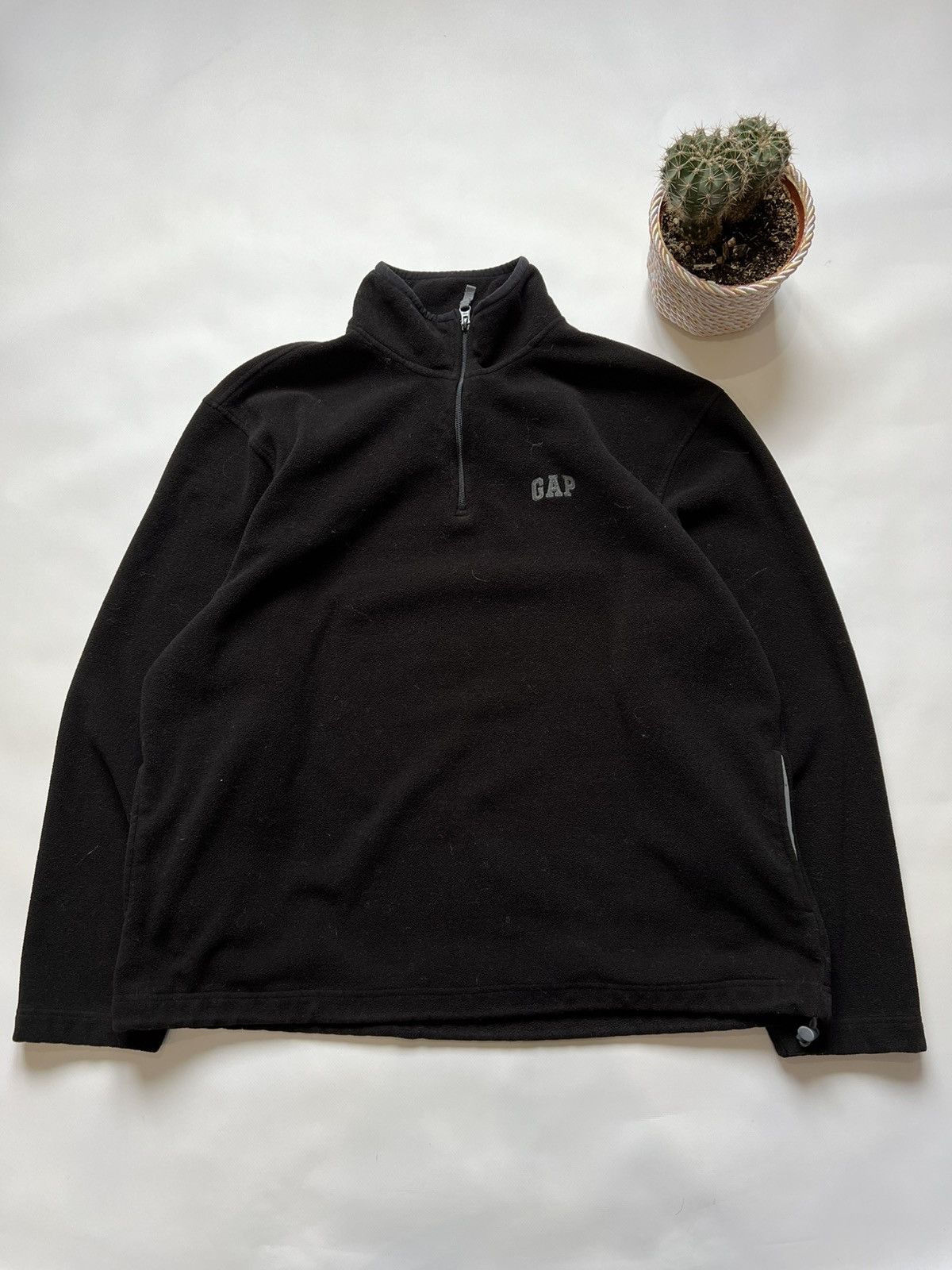 Gap Vintage GAP Fleece Sweater 1/4 Zip Black Size US XL / EU 56 / 4 - 1 Thumbnail
