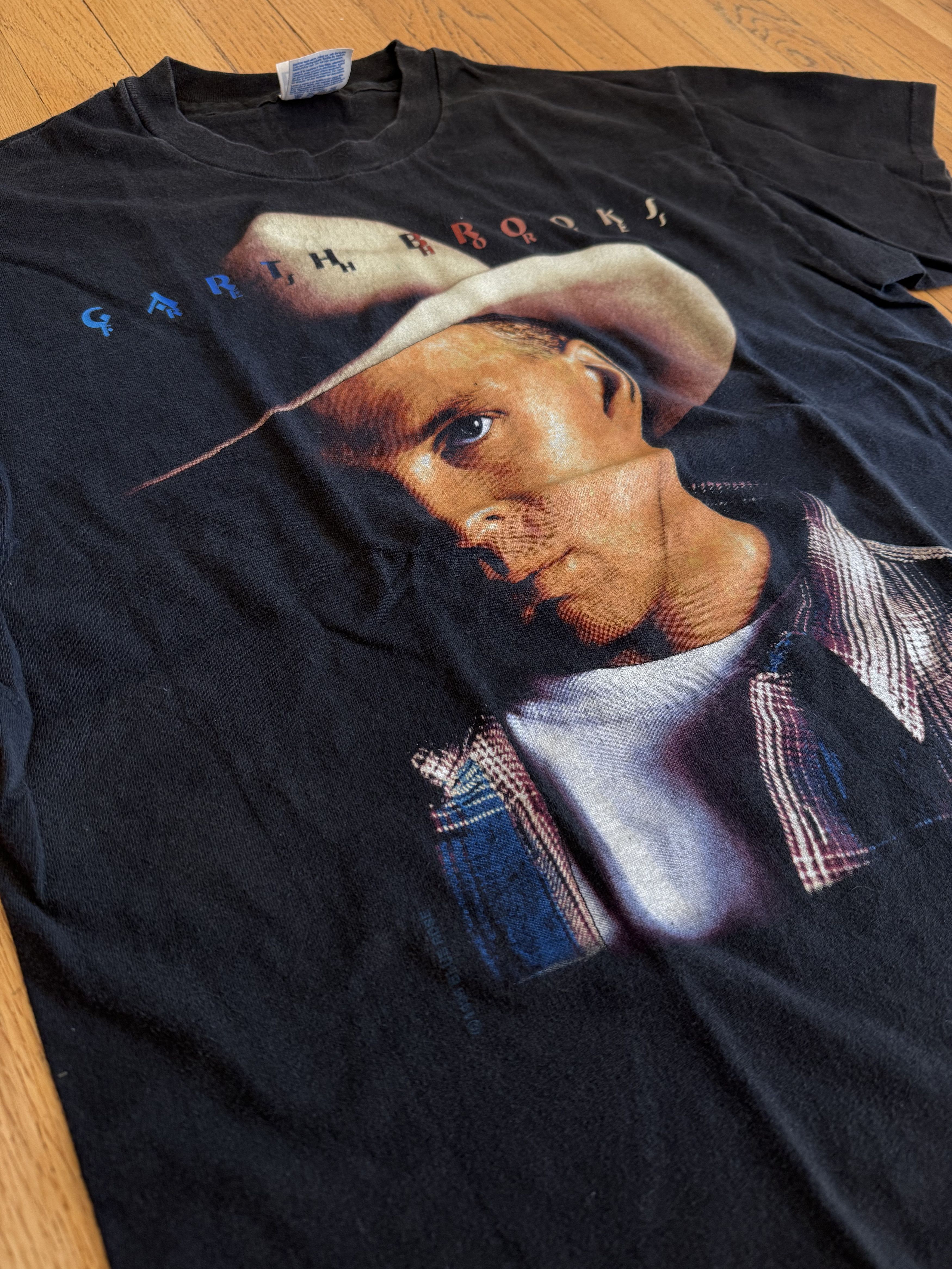 Band Tees Vintage Garth Brooks Fresh Horses 1995 Band Tour Graphic Tee Size US L / EU 52-54 / 3 - 6 Thumbnail