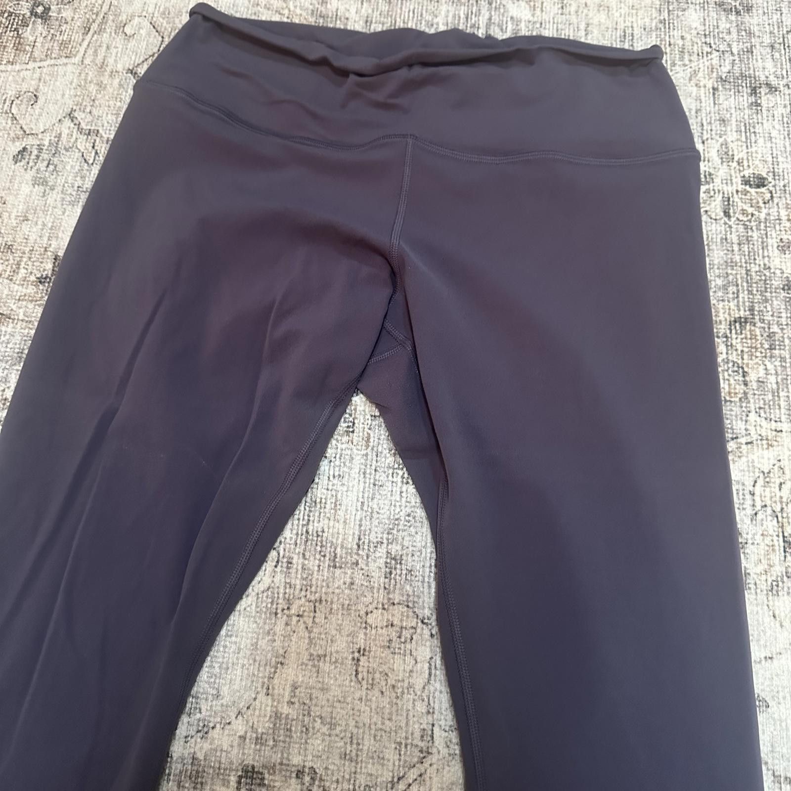 Designer Athleta Transcend 7/8 Leggings - XL - Fashionable Comfort Size 40" / US 18 - 2 Thumbnail