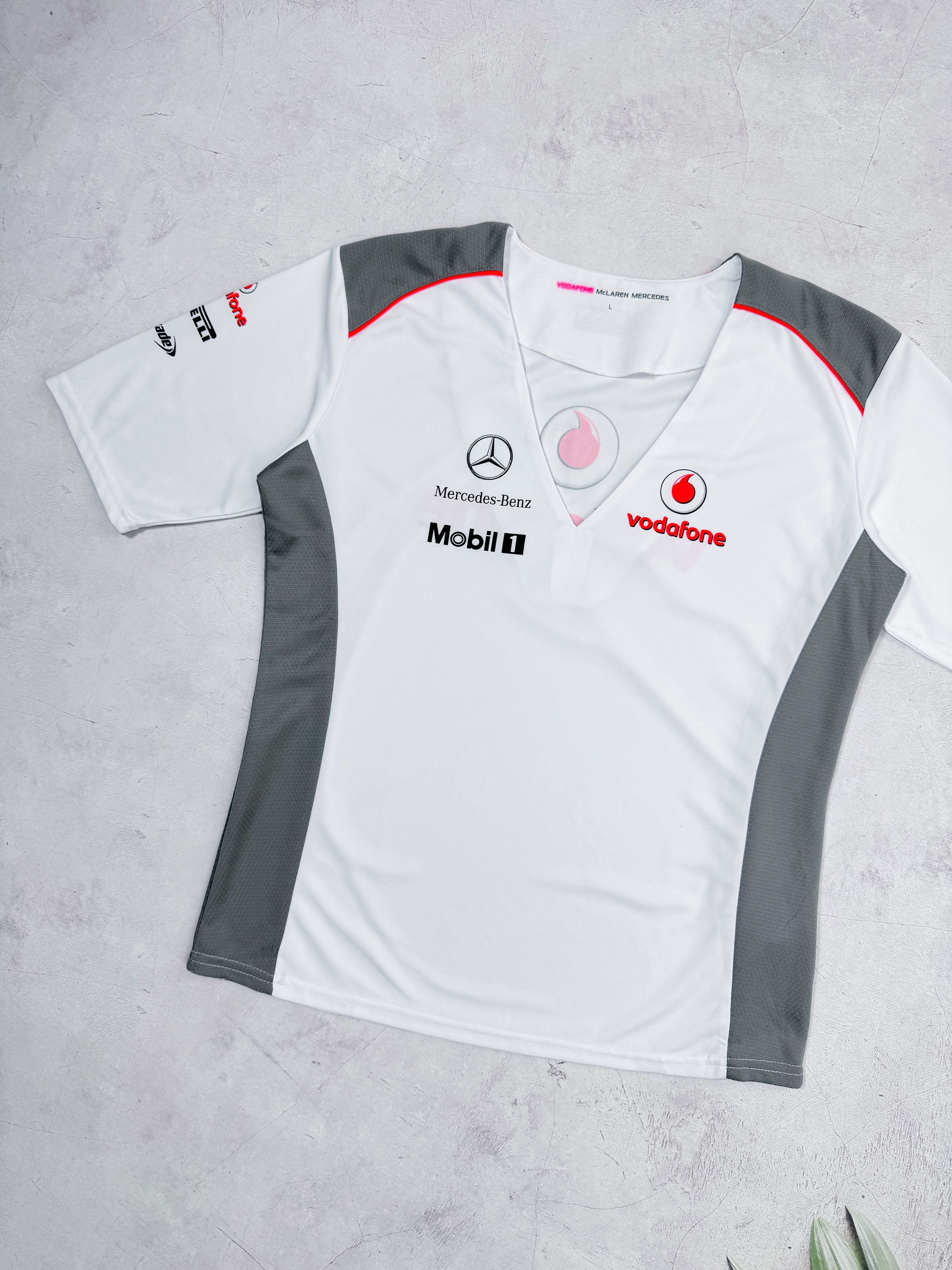 Formula 1 × Mercedes-Benz McLaren Mercedes F1 Team T-Shirt Vodafone Pirelli Boss Size L / US 10 / IT 46 - 4 Thumbnail