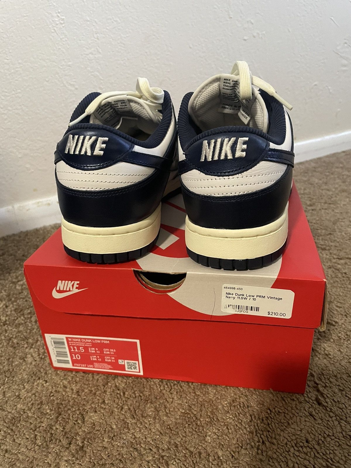 Nike Nike Dunk Low prm “Vintage Navy” Size US 10 / EU 43 - 5 Thumbnail