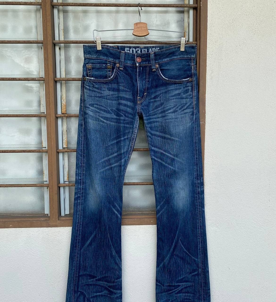 Edwin × Vintage FLARE GHOST CLAWMARK EDWIN BLUETRIP 503 JAPAN BJ03-43 Size US 30 / EU 46 - 4 Thumbnail