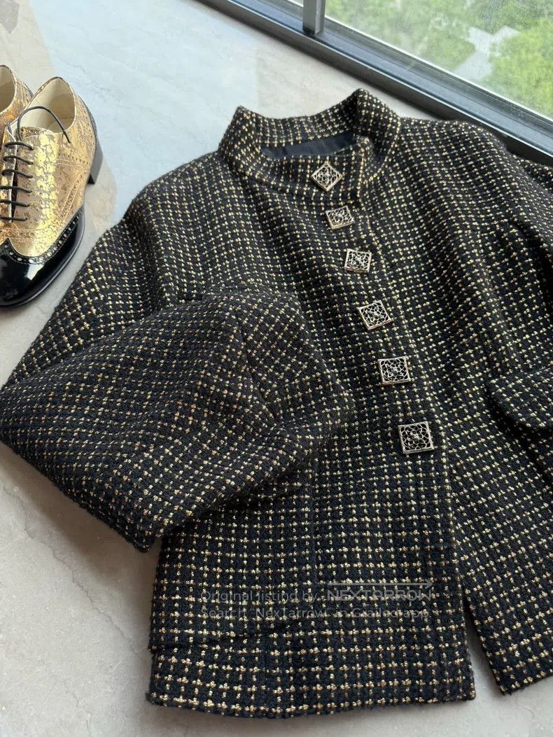 Chanel Chanel Black and gold lantern sleeve jacket Size XS / US 0-2 / IT 36-38 - 2 Thumbnail
