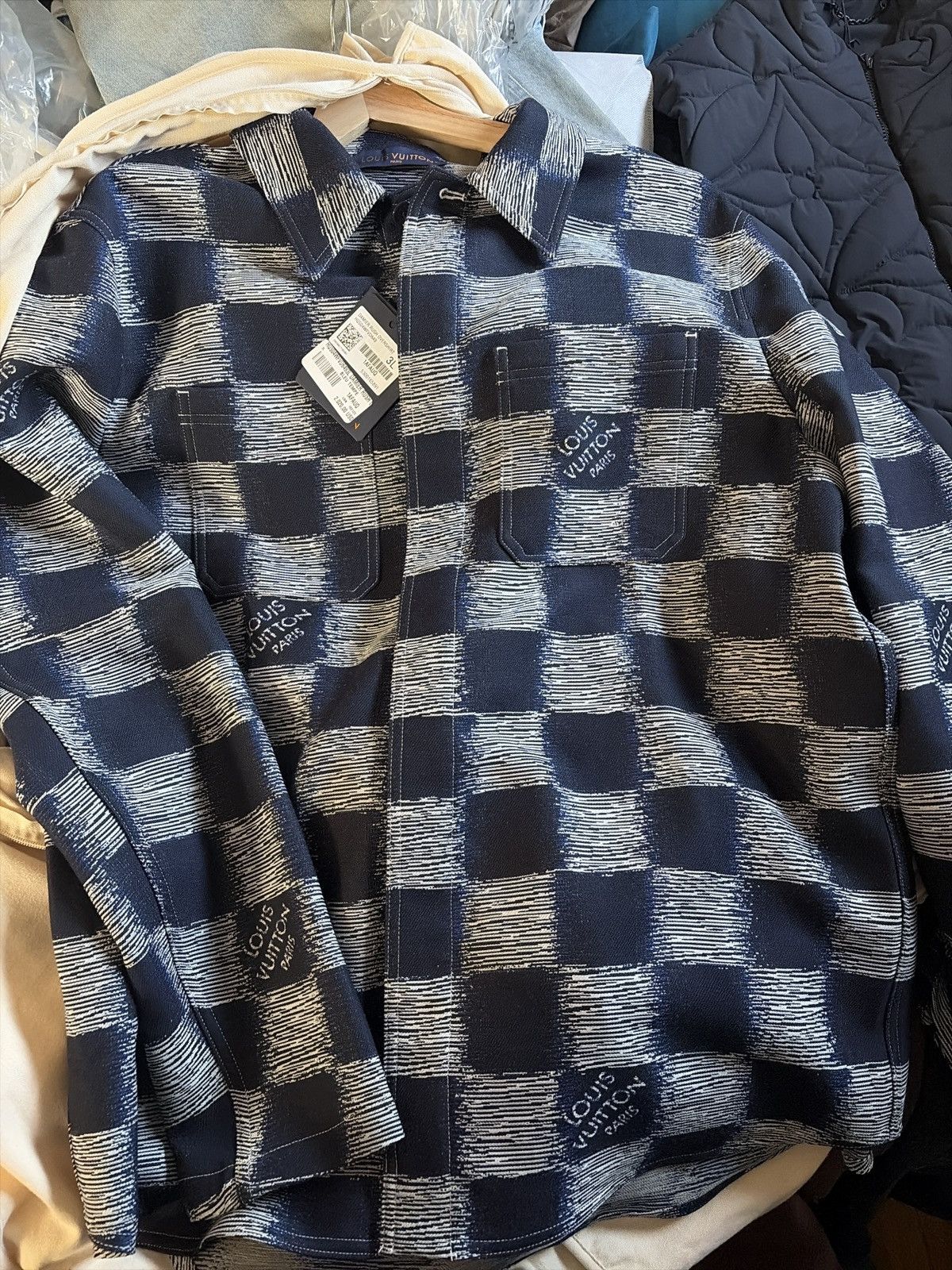 Louis Vuitton Authentic Louis Vuitton Damier Wool Overshirt Sz.58 NWT Size US XXL / EU 58 / 5 - 1 Thumbnail