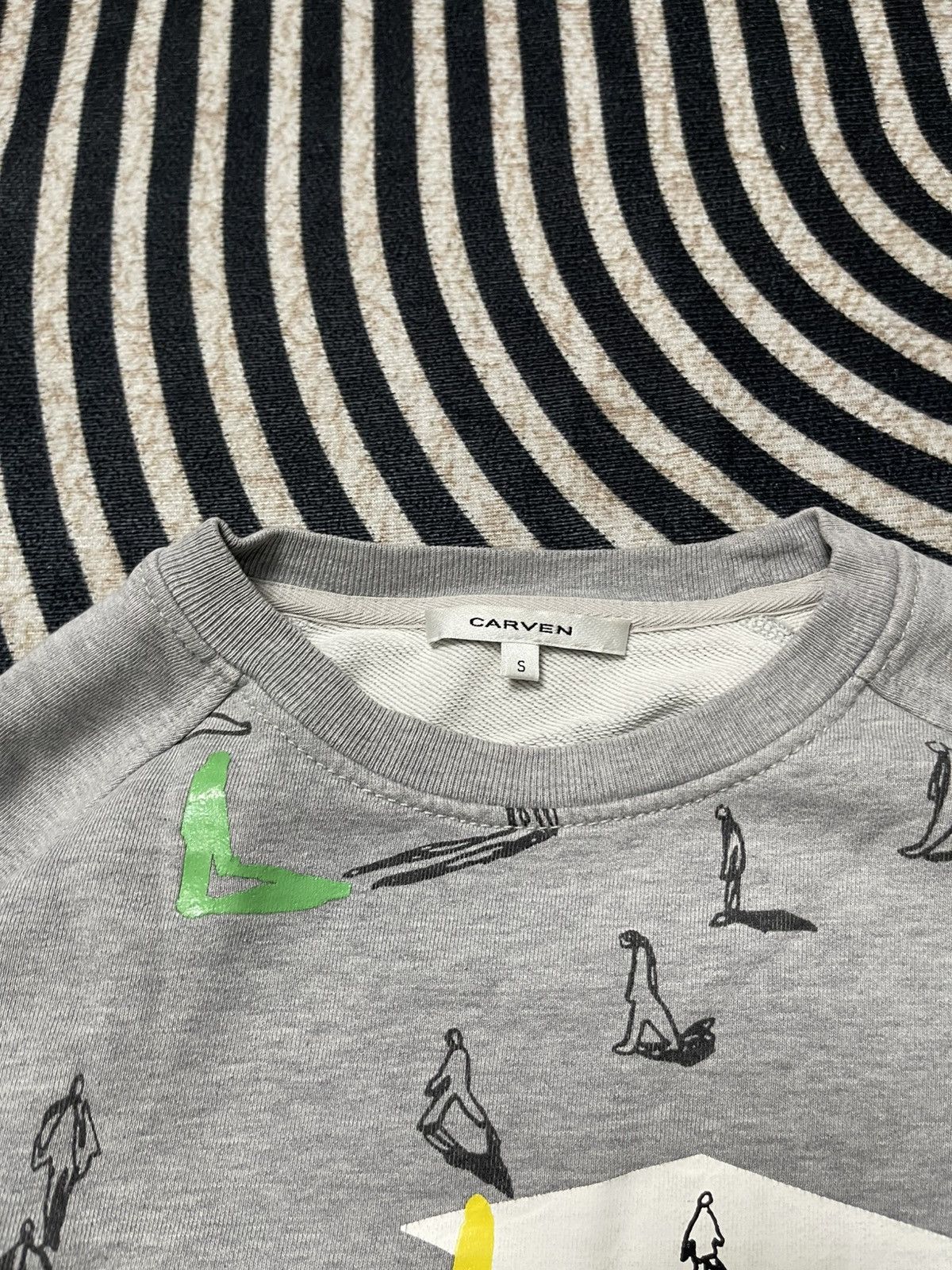 Carven 🐐CARVEN CROSSWALK CITY SCENE POP ART GRAPHIC CREWNECK Size US S / EU 44-46 / 1 - 11 Thumbnail