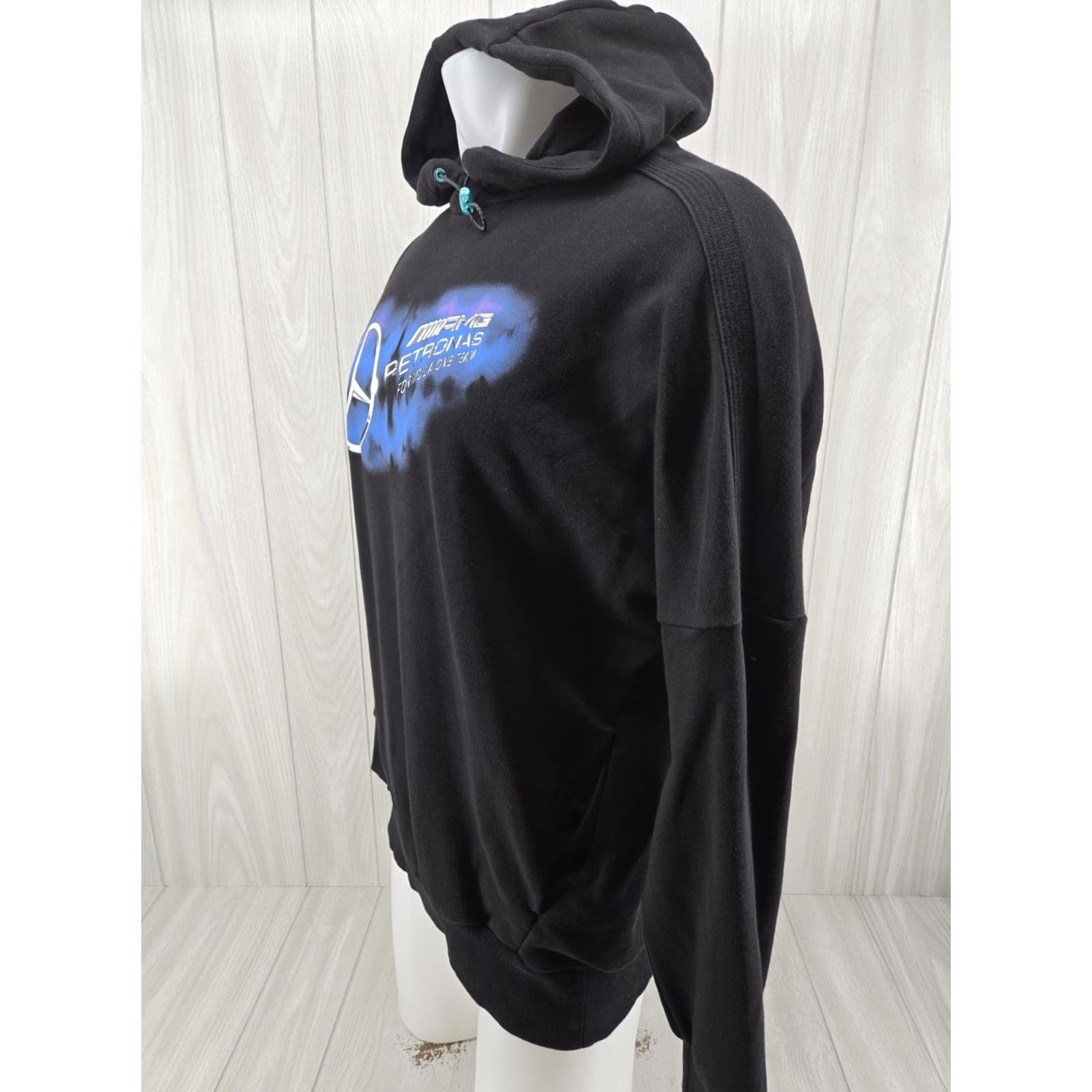 Puma PUMA MERCEDES AMG Petronas Formula One Hoodie Sweatshirt Mens SMALL Black Logo Pullover Hooded Sweatshirt Mens Short Sleeve? Size US S / EU 44-46 / 1 - 5 Thumbnail