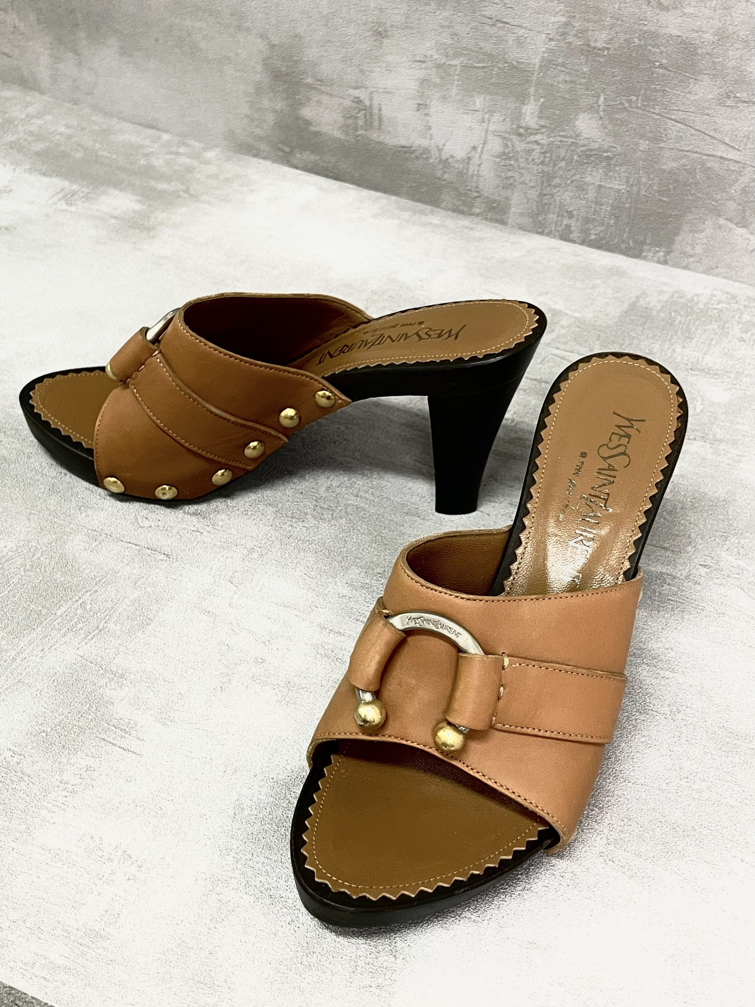 Yves Saint Laurent Yves Saint Laurent Beige High Heel Clogs With Golden Buckle Size US 6 / IT 36 - 5 Thumbnail