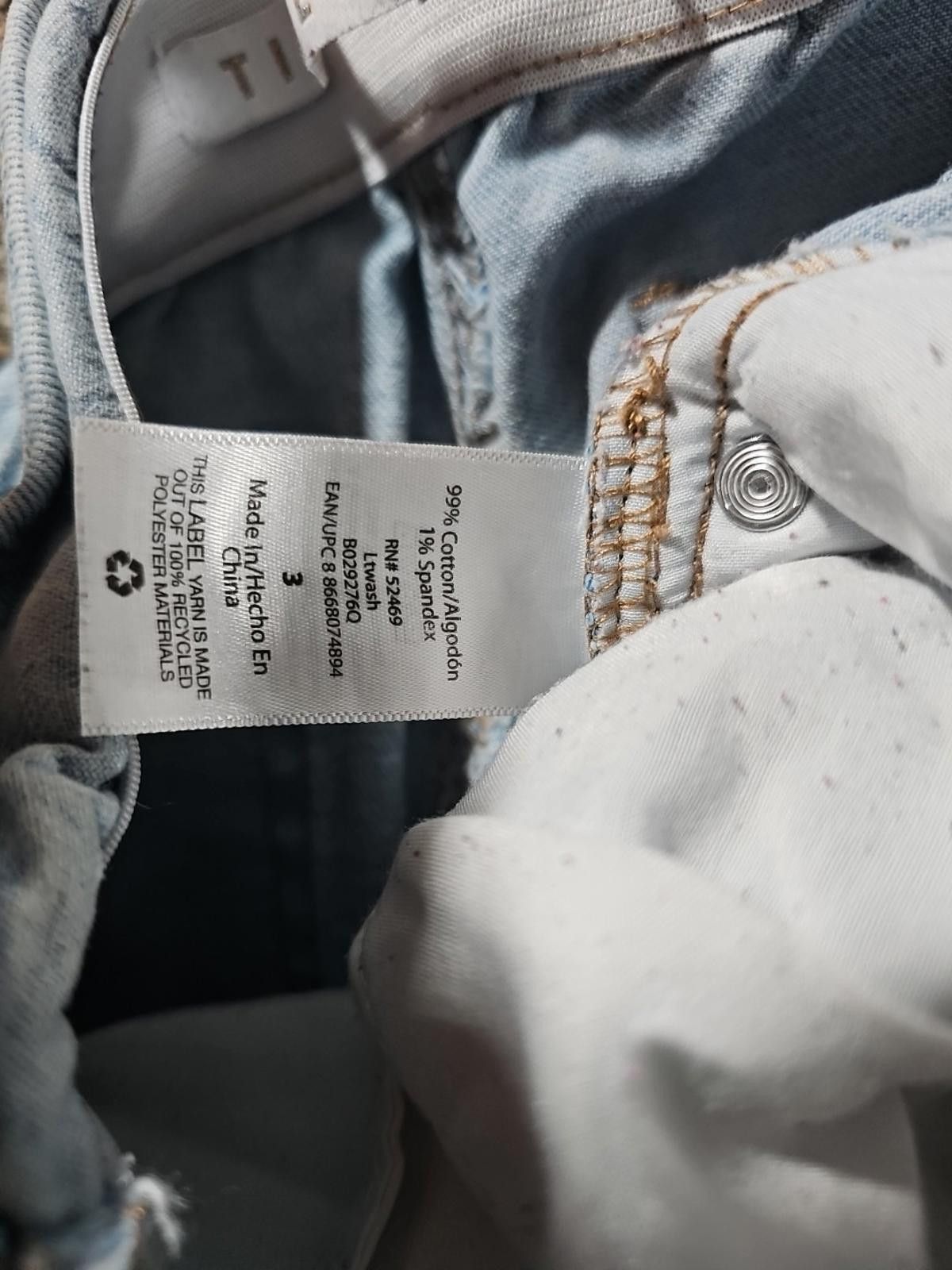 Other Tinseltown Sz 3 Distressed Light Wash Slim Jeans Size 30" / US 8 / IT 44 - 4 Thumbnail