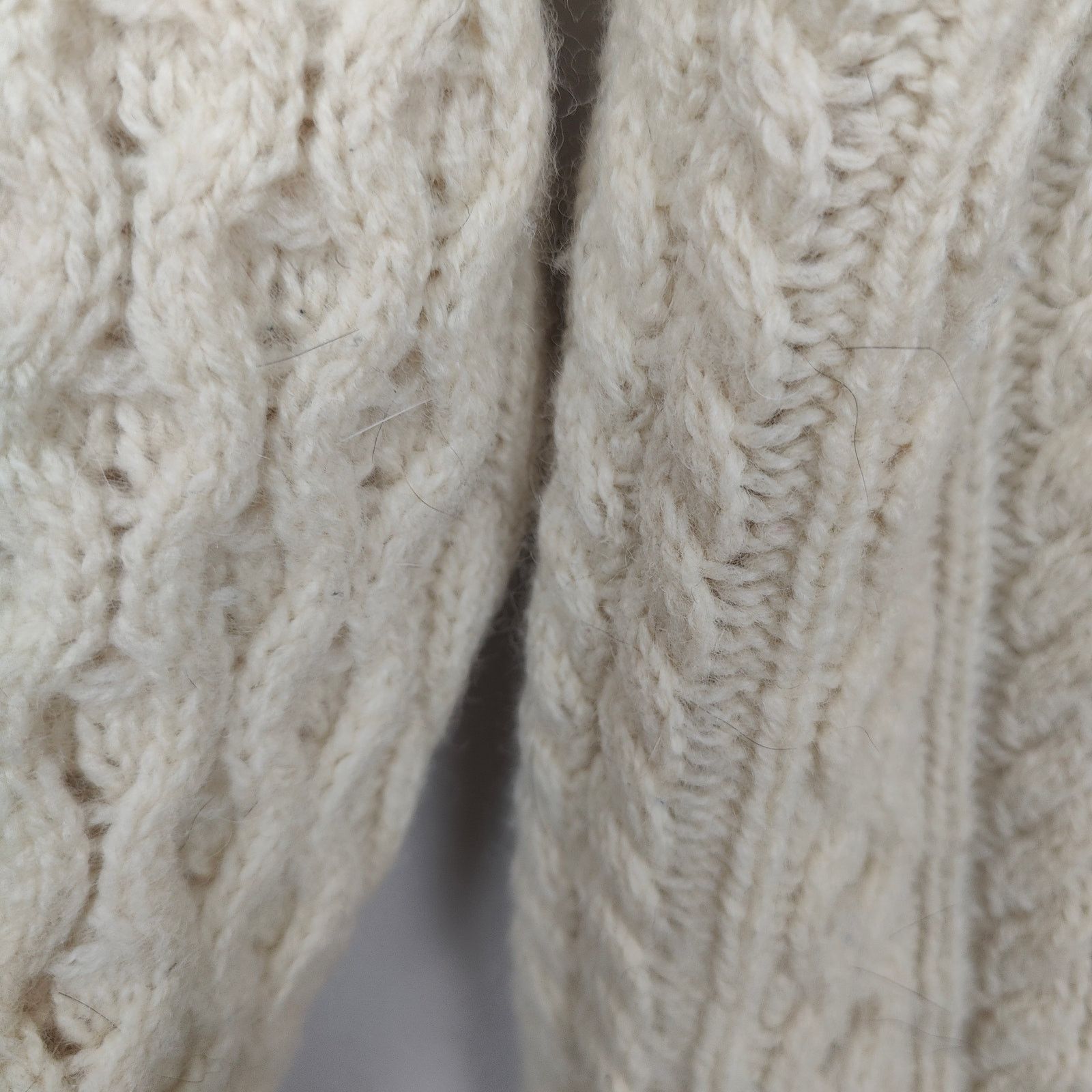 Brandy Melville Brandy Melville Fisherman Sweater Womens One Size Cream Size ONE SIZE - 4 Thumbnail