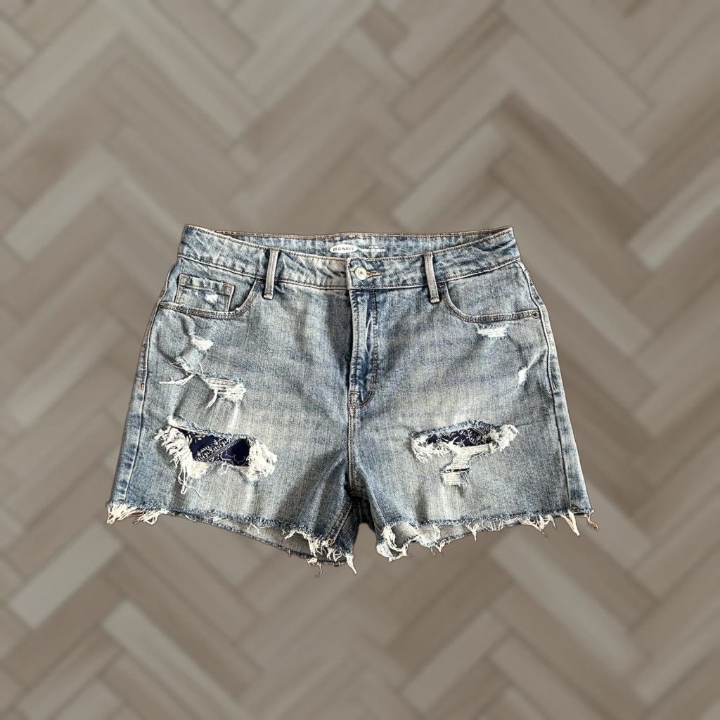 Old Navy NWT Old Navy Women's Denim Shorts High Rise Blue sz 10 Regular Fit Denim Shorts Women Blue 10 NWT Old Navy Denim High Rise Shorts Size 32" / US 10 / IT 46 - 1 Thumbnail