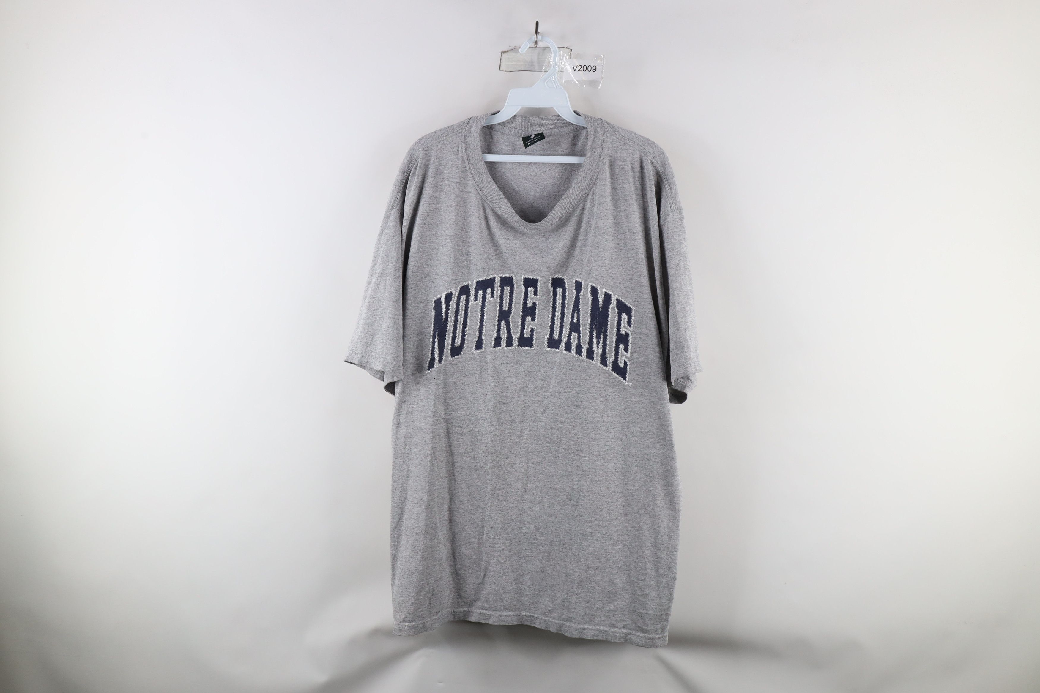Vintage Vintage 90s Spell Out Notre Dame University T-Shirt Gray Size US XL / EU 56 / 4 - 1 Thumbnail