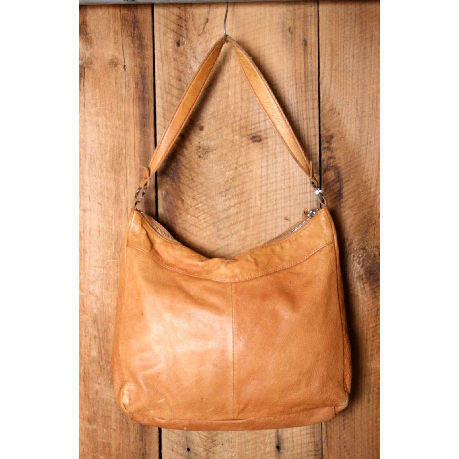 Vintage MARGOT Tan Woven Leather Shoulder Bag Women Medium Tan Leather Shoulder Bag Mens? Size ONE SIZE - 4 Thumbnail