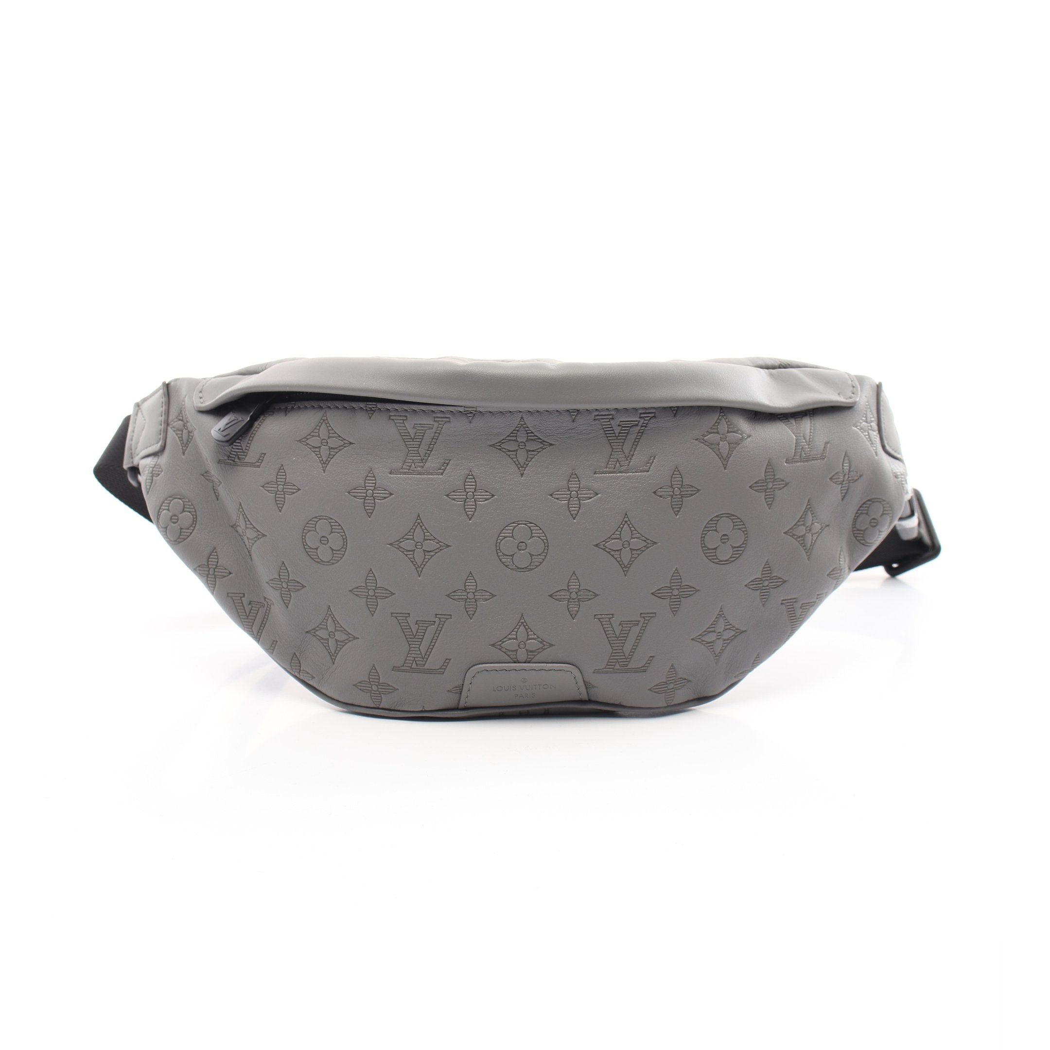 Louis Vuitton Louis Vuitton Discovery Bum Bag Pm Monogram Shadow Gris Body Waist Leather Gray Size ONE SIZE - 1 Thumbnail