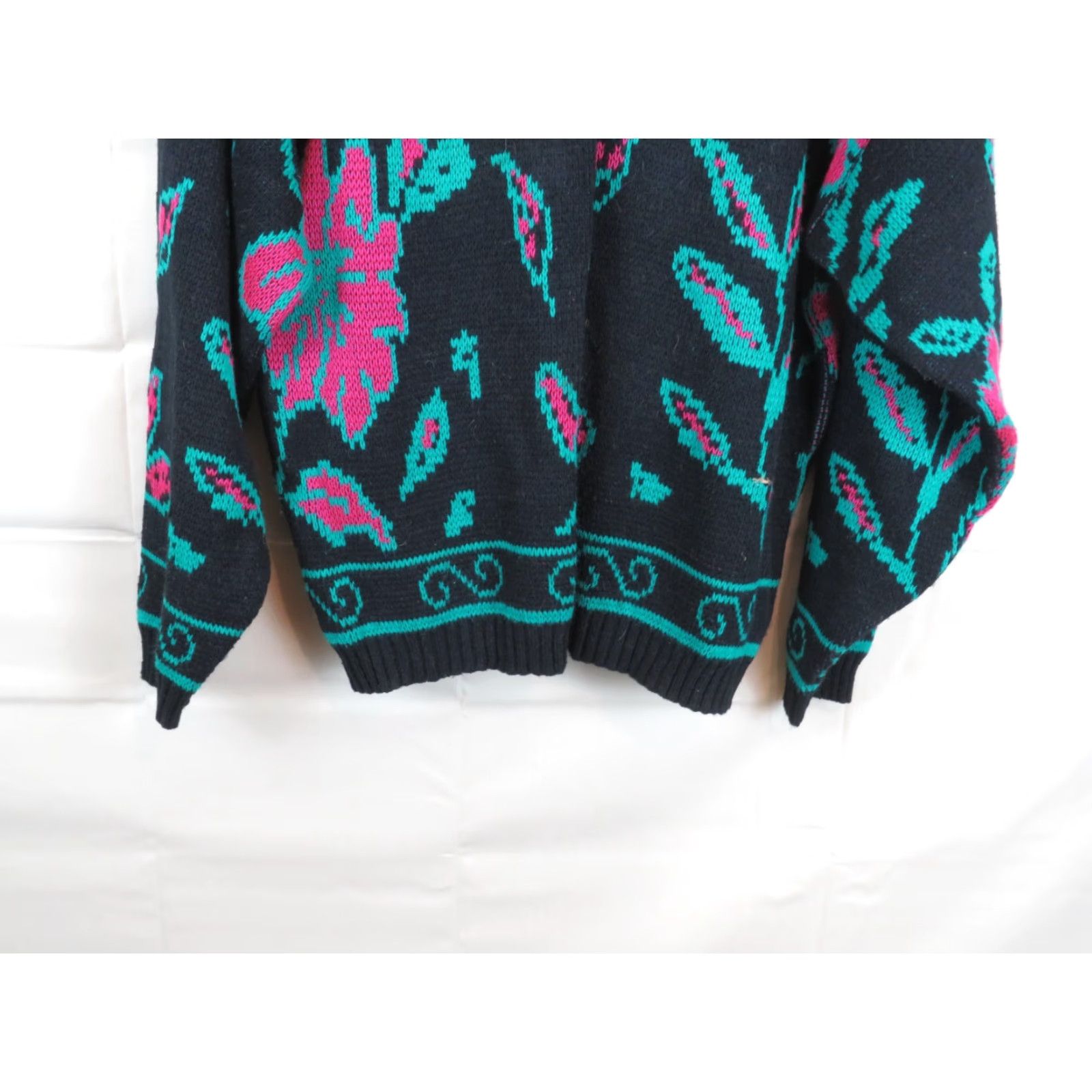 Vintage VINTAGE Bristol Court Sweater Women L Black 80s Knit Pullover Round Neck Long Sleeve Acrylic Cotton Ramie design Size L / US 10 / IT 46 - 3 Thumbnail