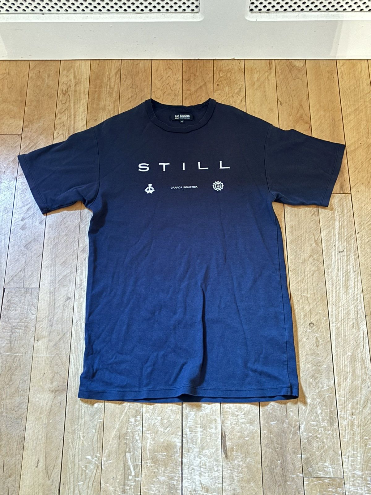 Raf Simons Raf Simons AW 2003-2004 Grafica Industria Tee Size US S / EU 44-46 / 1 - 1 Thumbnail