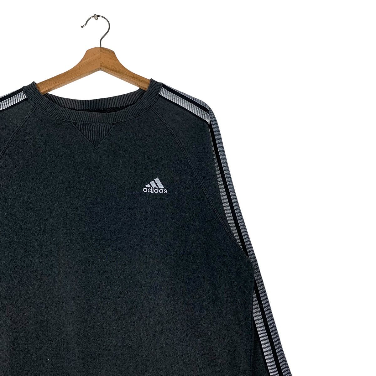 Adidas Y2K ADIDAS Embroidery Small Logo Sweatshirts #1405-C64 Size US L / EU 52-54 / 3 - 5 Thumbnail