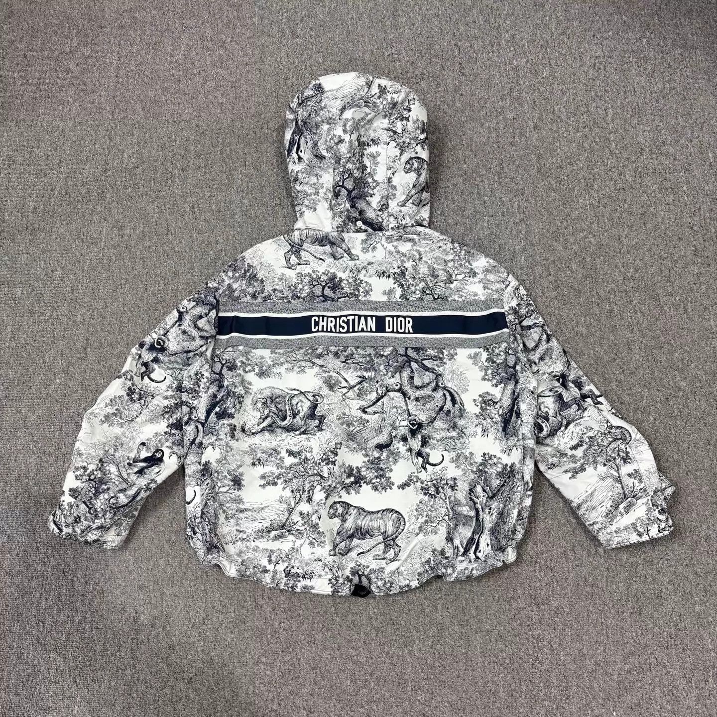 Dior Dior Gray Zoo hooded jacket Unused XS Size US XS / EU 42 / 0 - 2 Thumbnail