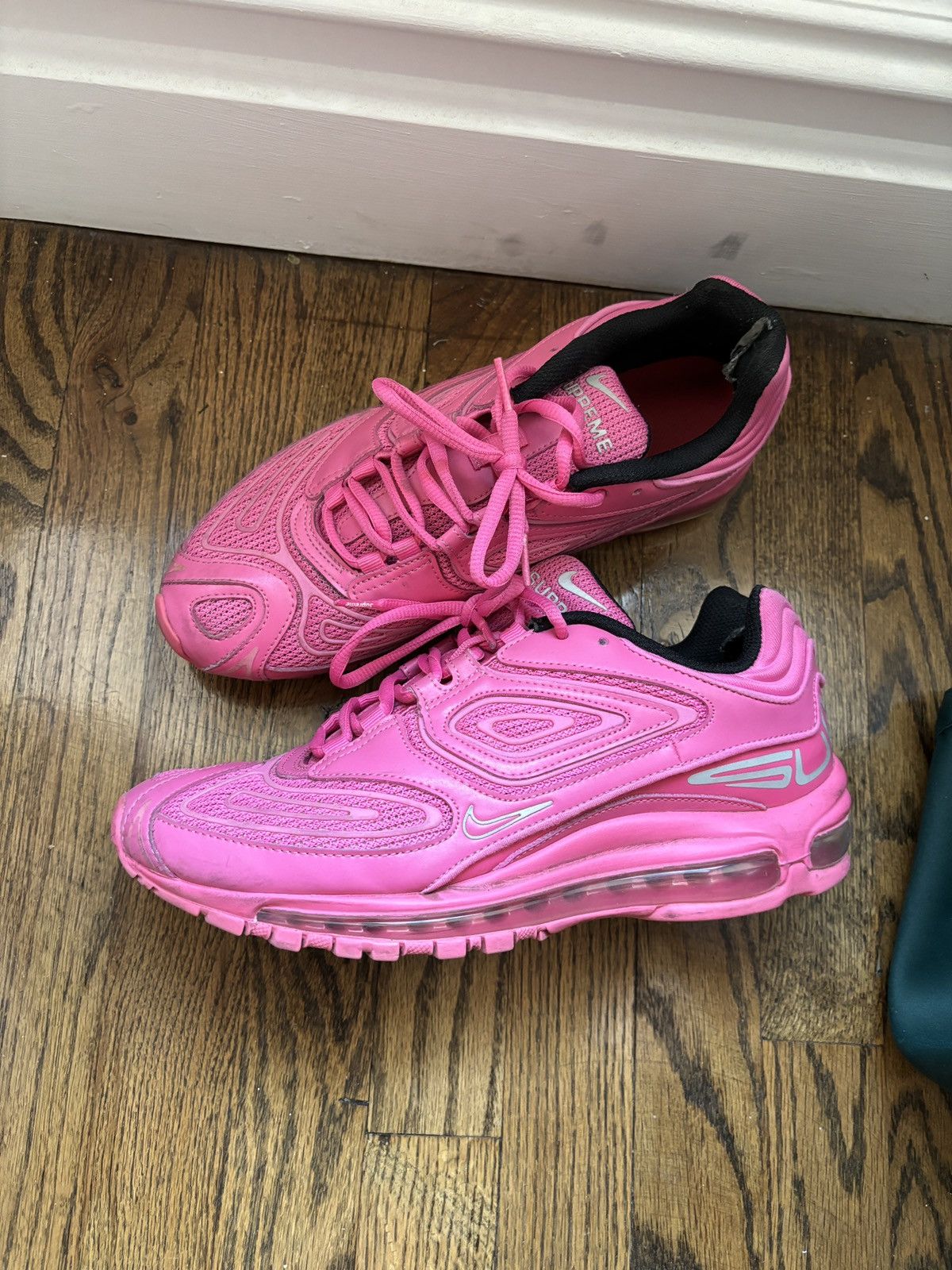 Nike × Supreme NIKE x SUPREME PINK AIR MAX 98 TL | Grailed