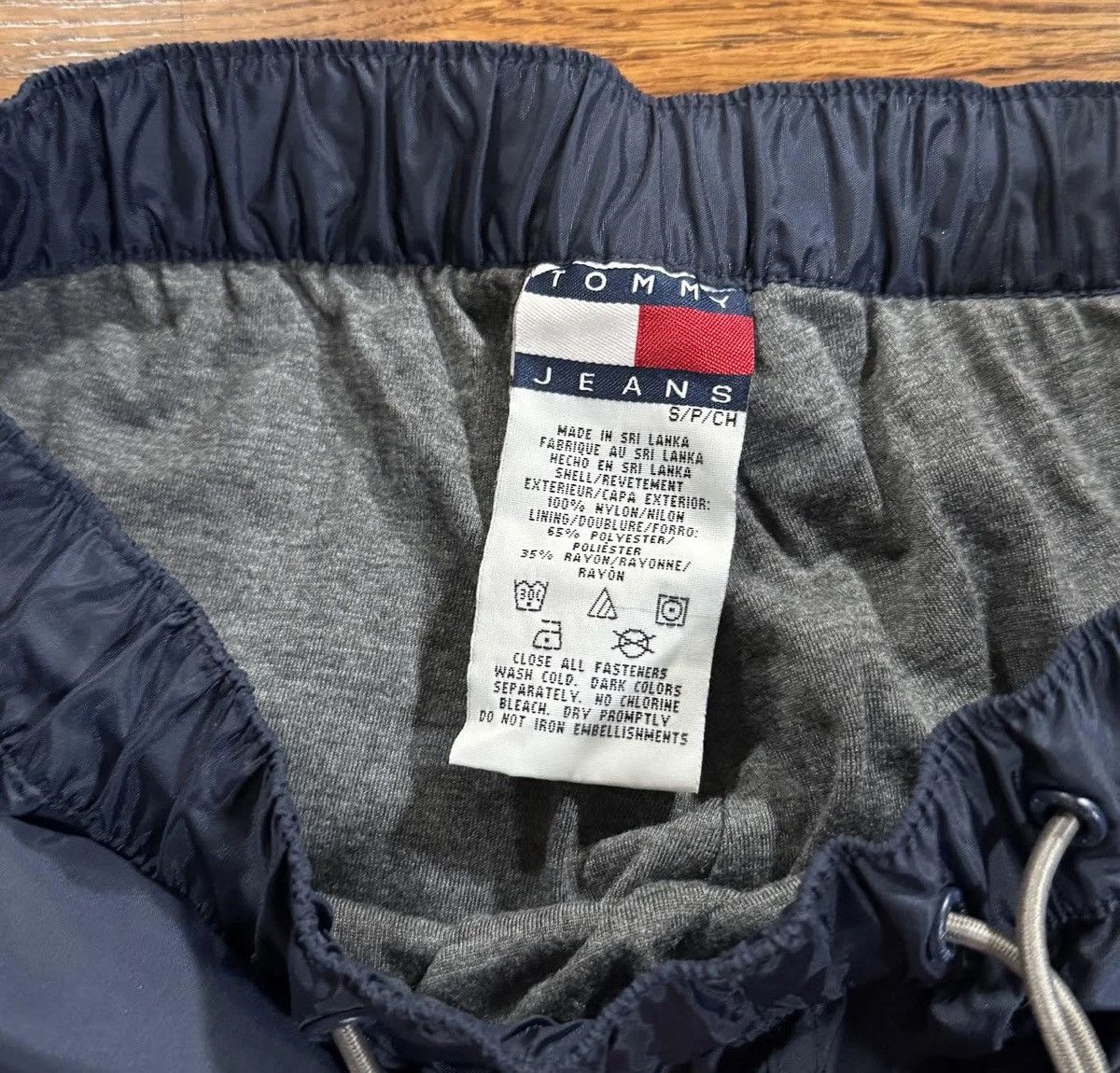 Tommy Hilfiger Vintage Tommy Jeans Navy Windbreaker Pants (Size S) Size US 30 / EU 46 - 3 Thumbnail