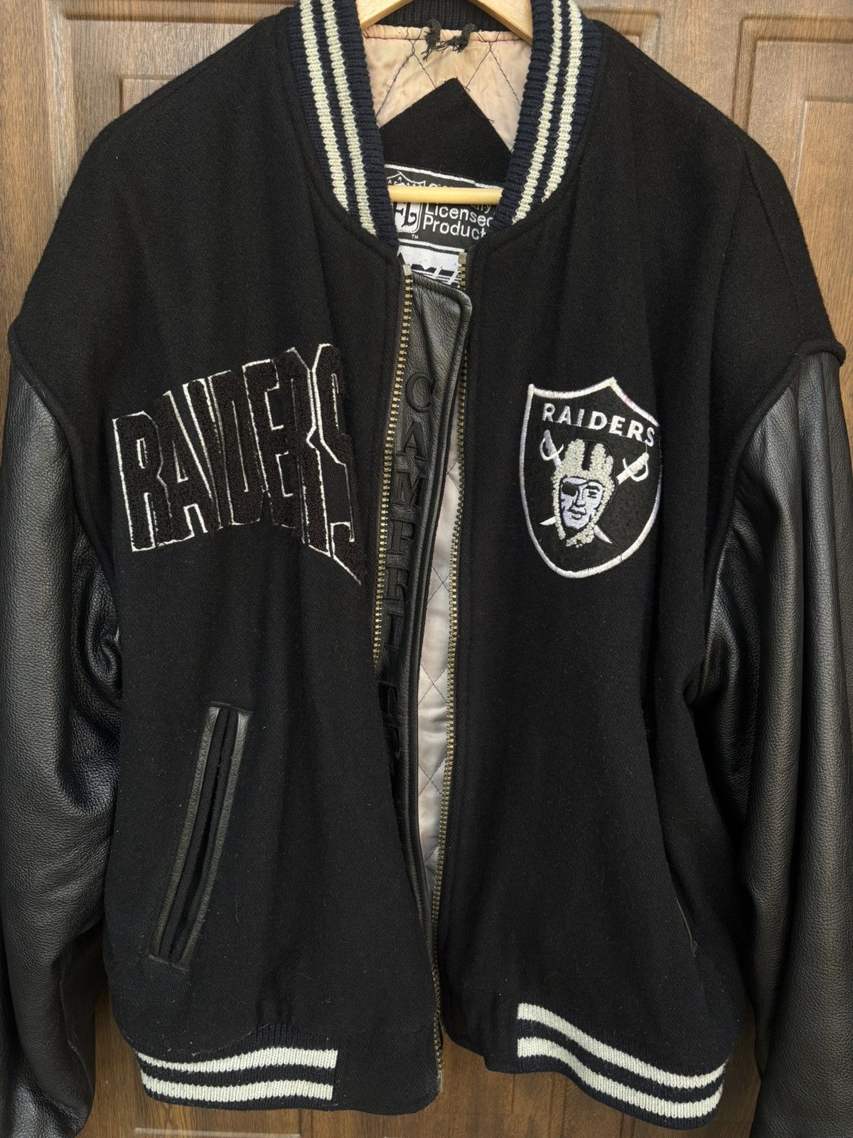 NFL × Vintage Vintage Los Angeles Raiders varsity jacket 1991 NFL leather Size US M / EU 48-50 / 2 - 11 Thumbnail