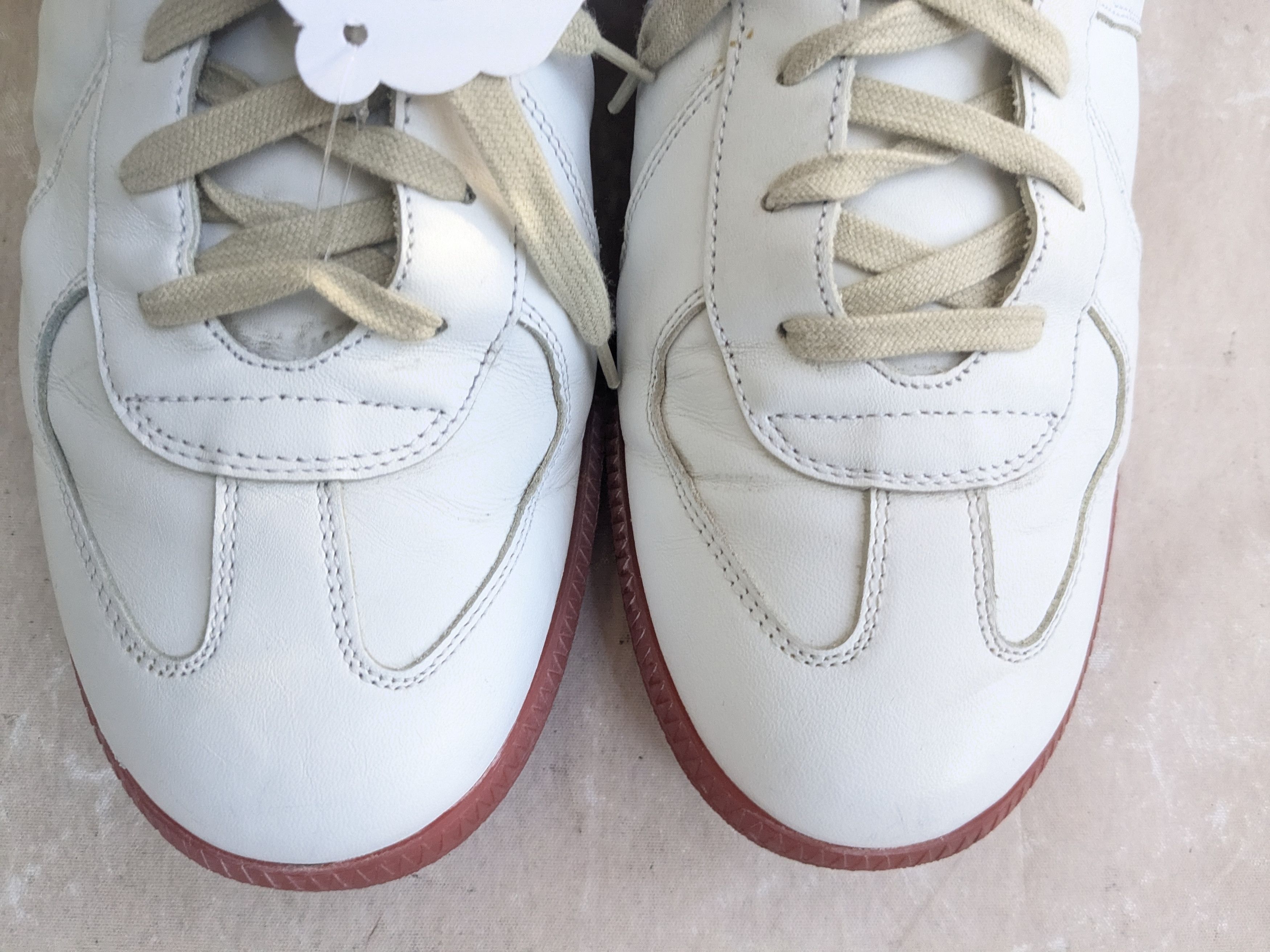 Maison Margiela Maison Margiela Replica GAT White Red 11 44 Leather Size US 11 / EU 44 - 3 Thumbnail