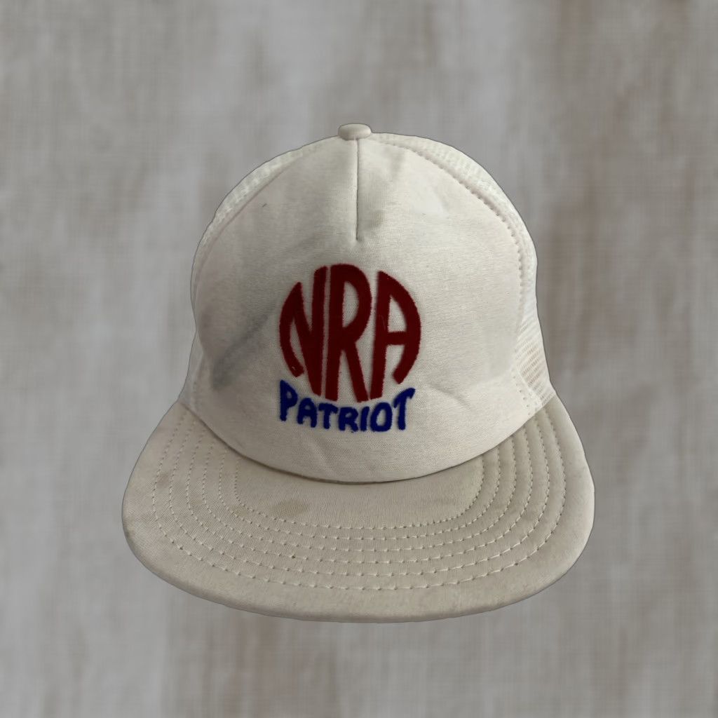 Vintage VINTAGE NRA Patriot Snapback Trucker Hat Cap Mens Adjustable White Stained USA Snap-Back Hats Men Storefront Size ONE SIZE - 1 Thumbnail
