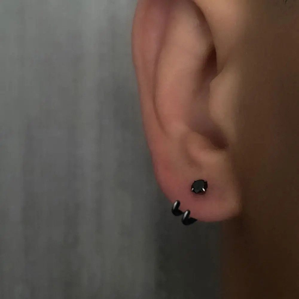 Jewelry × Vintage Hook Paw Earrings Korean Earrings Size ONE SIZE - 1 Thumbnail