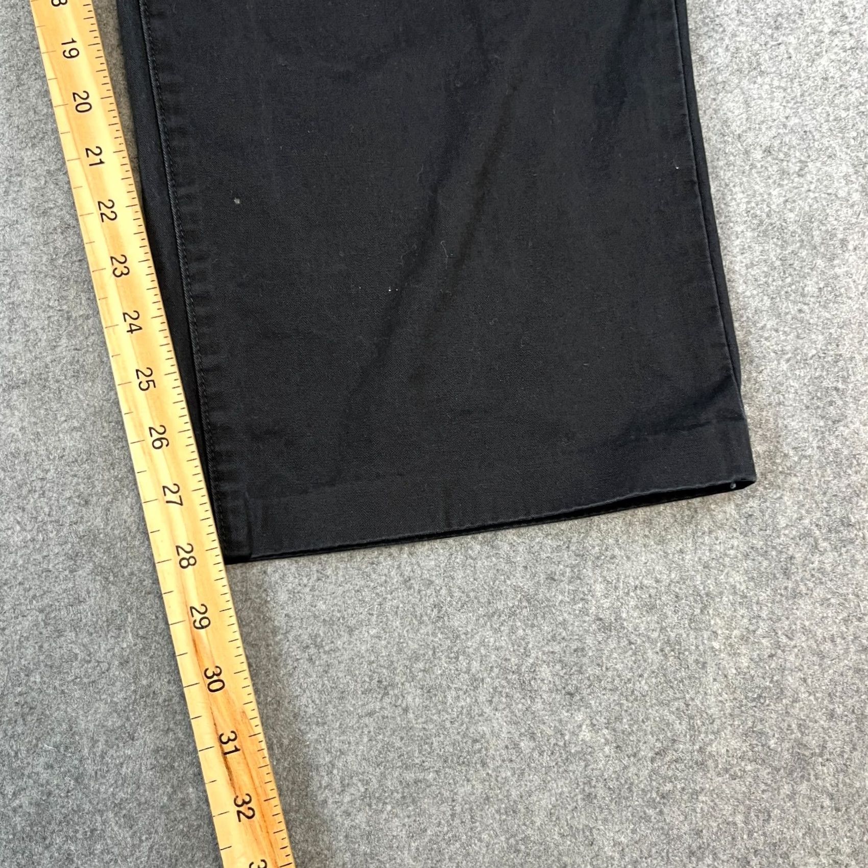 Yves Saint Laurent VINTAGE Yves Saint Lauren Jeans Relaxed 36 30 Black Denim 5-Pocket Mens Size US 36 / EU 52 - 4 Thumbnail