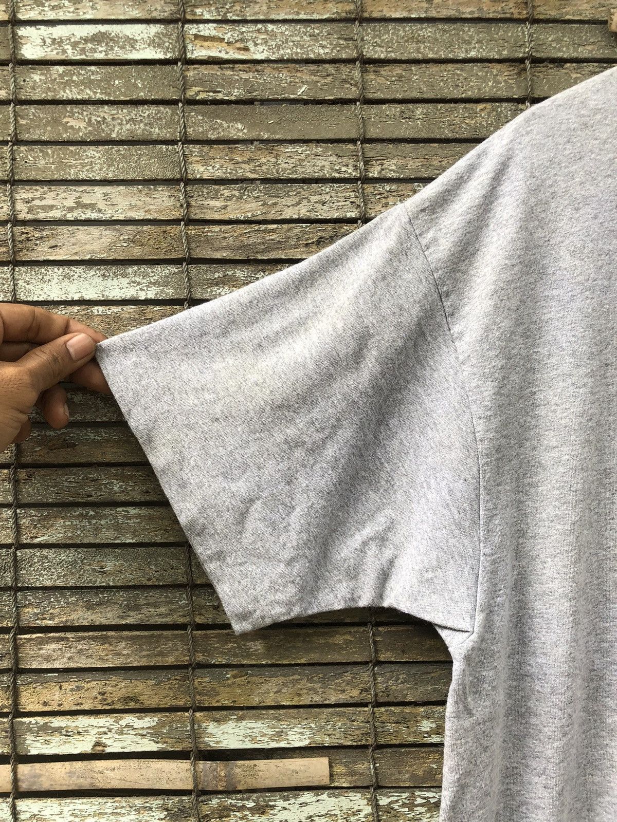 Calvin Klein × Vintage Vintage 90s Baggy Calvin Klein Jeans Centre Logo Tee Size US XL / EU 56 / 4 - 7 Thumbnail