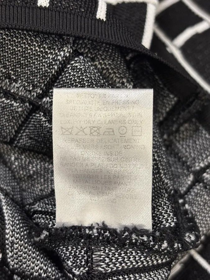 Balmain × Designer × Vintage Balmain Paris Black & White Contemporary Skirt Size 26" / US 2 / IT 38 - 8 Thumbnail
