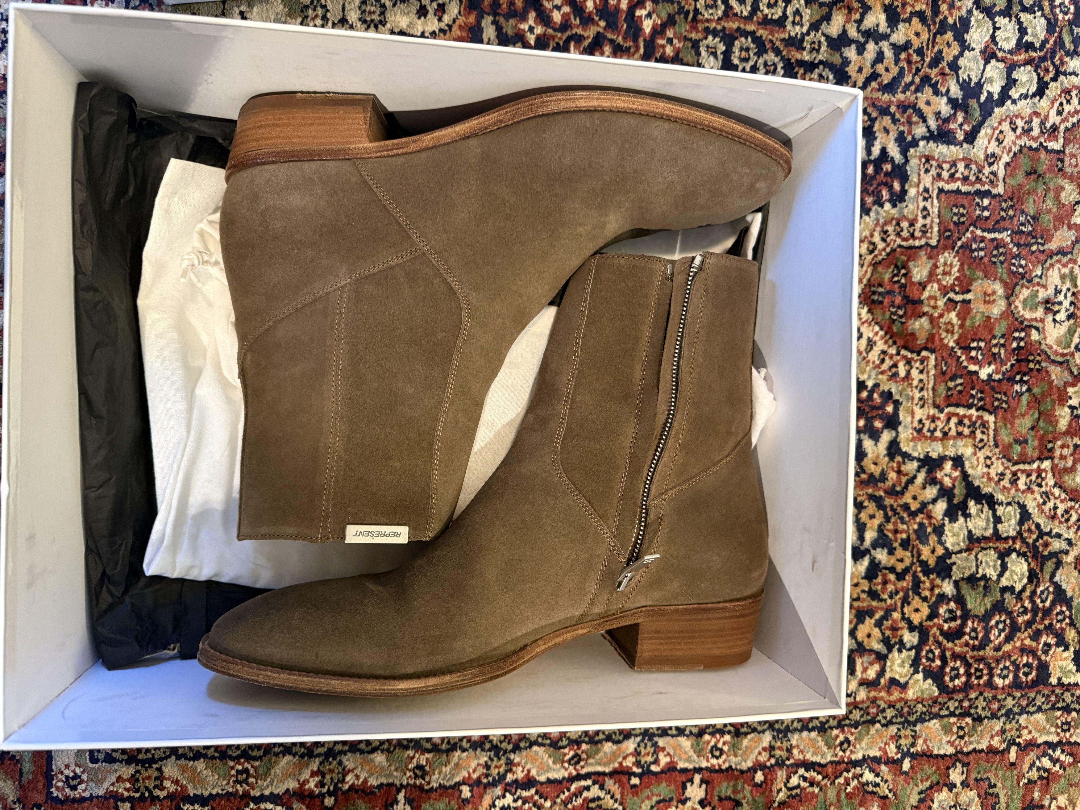 Represent Clo. Chelsea Boot Size US 10 / EU 43 - 1 Thumbnail